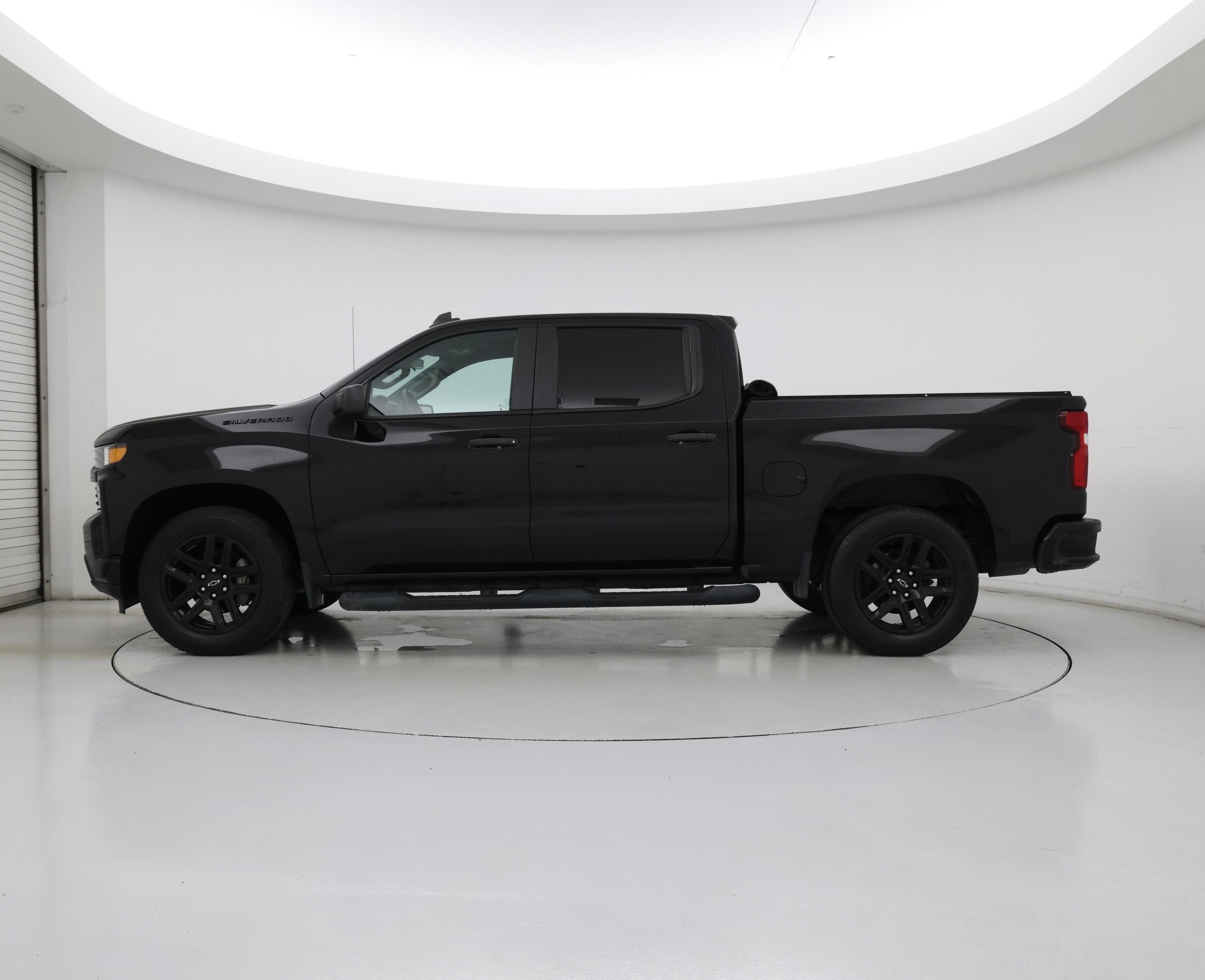 Thumbnail: 2022 Chevrolet Silverado 1500 - 3
