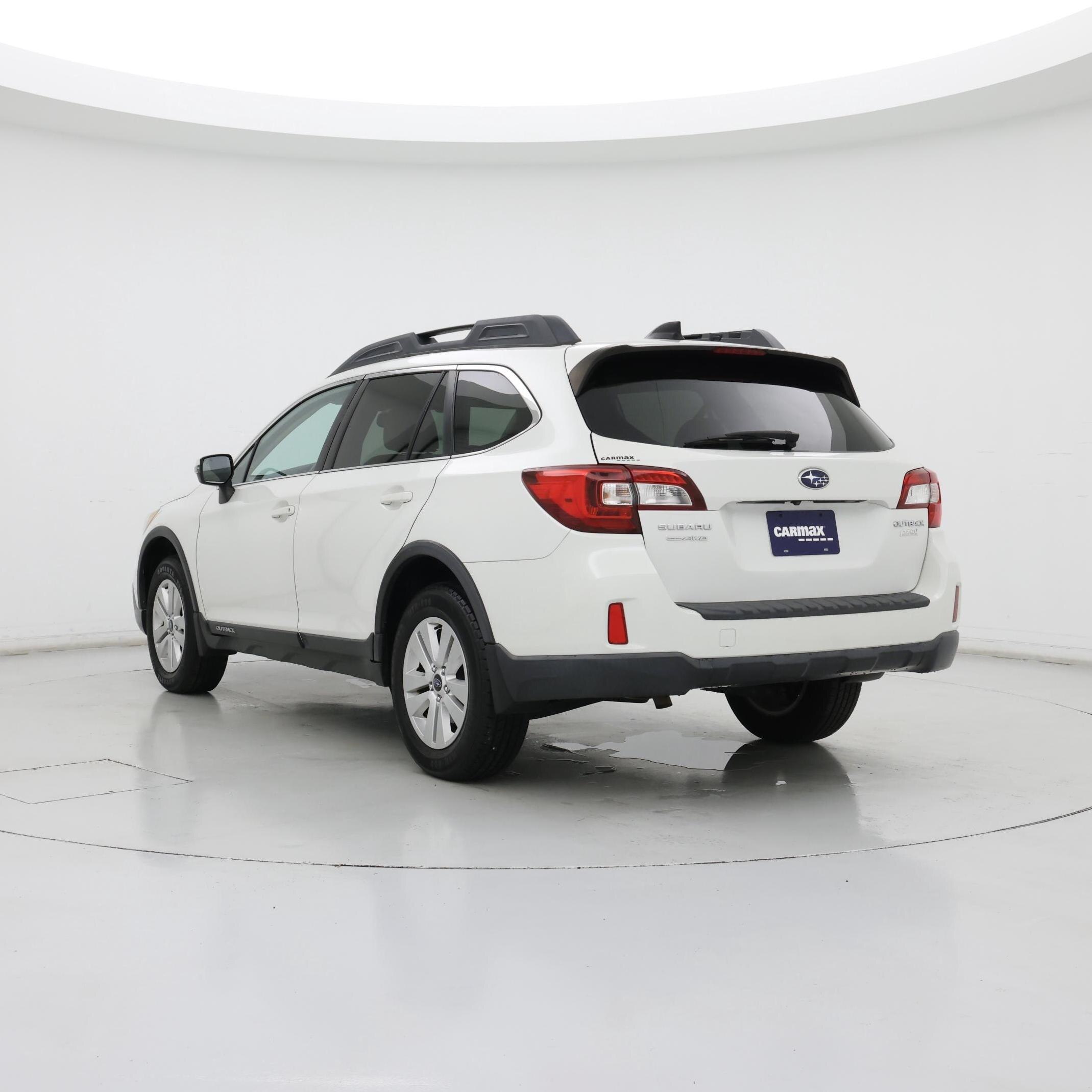 Thumbnail: 2016 Subaru Outback - 2
