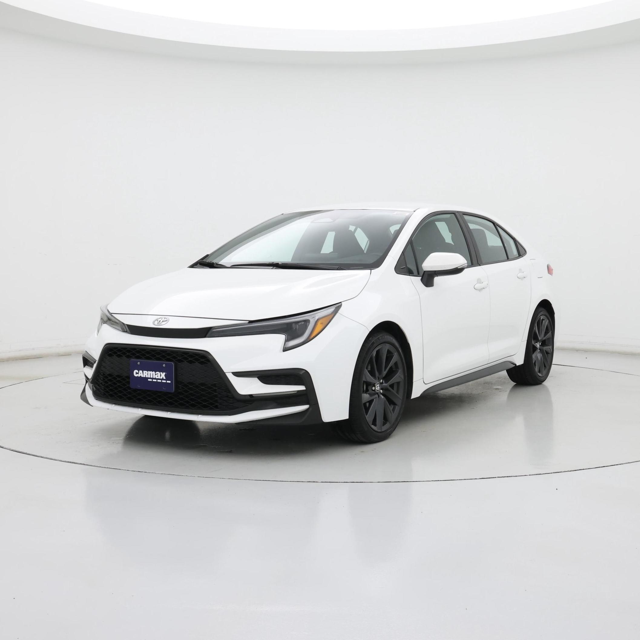 Thumbnail: 2024 Toyota Corolla - 4