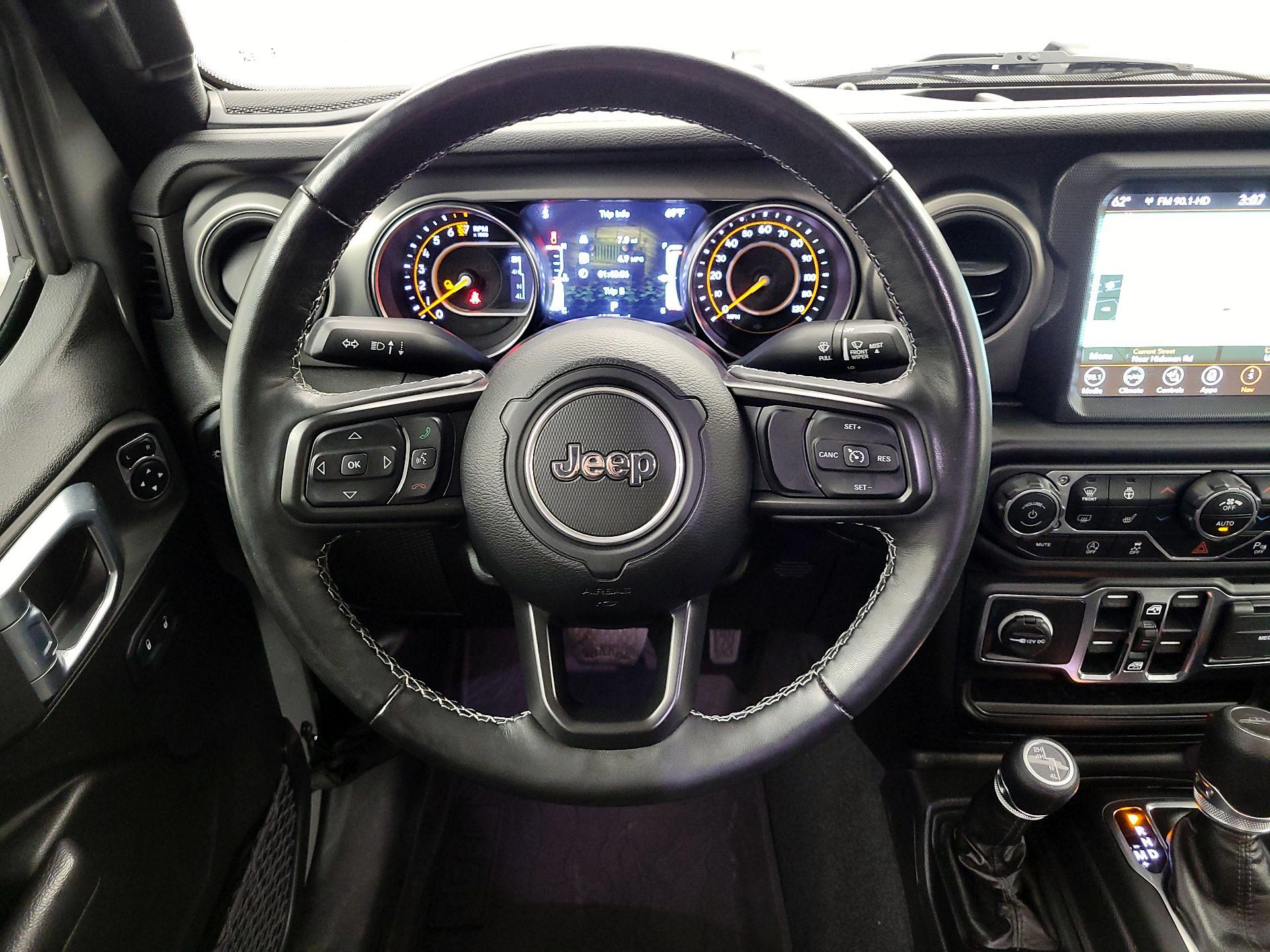 Thumbnail: 2021 Jeep Gladiator - 10