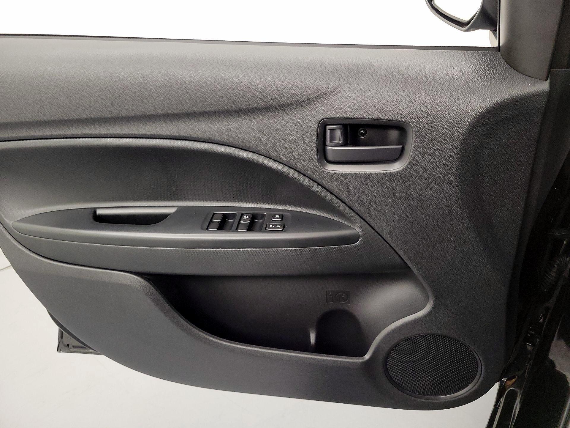 Thumbnail: 2023 Mitsubishi Mirage G4 - 12
