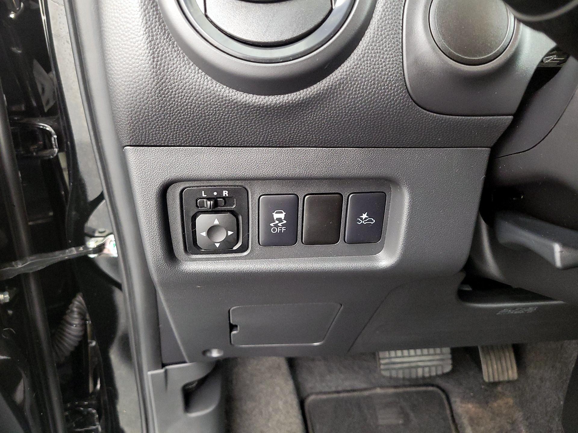 Thumbnail: 2023 Mitsubishi Mirage G4 - 13