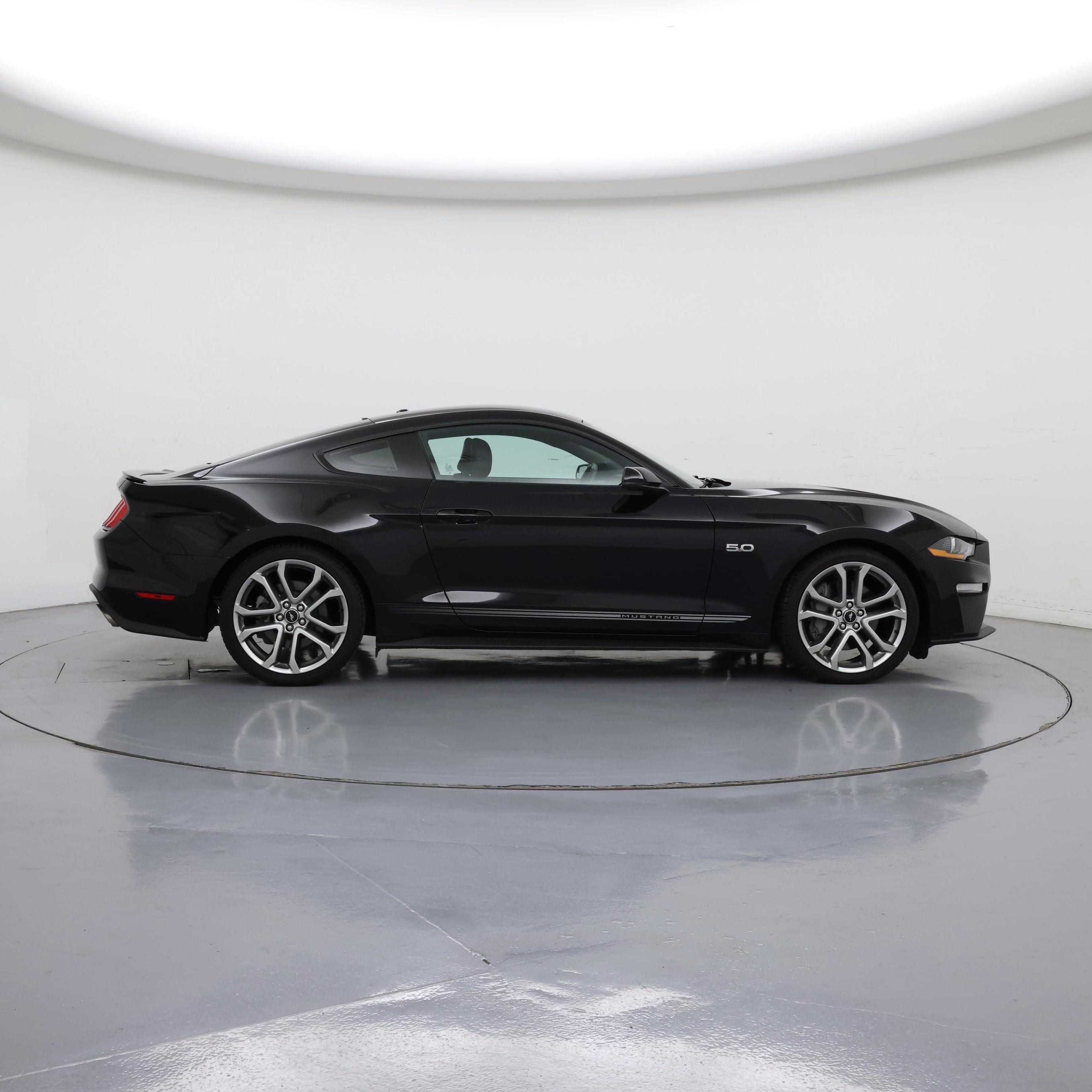 Thumbnail: 2019 Ford Mustang - 7