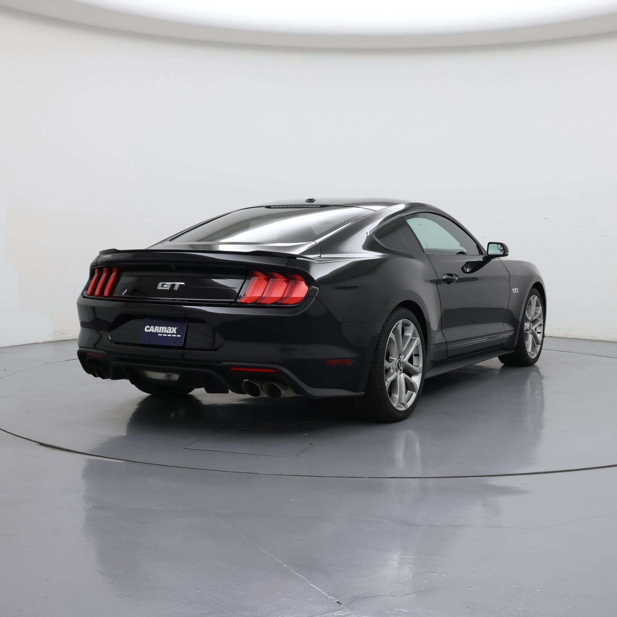 Thumbnail: 2019 Ford Mustang - 8