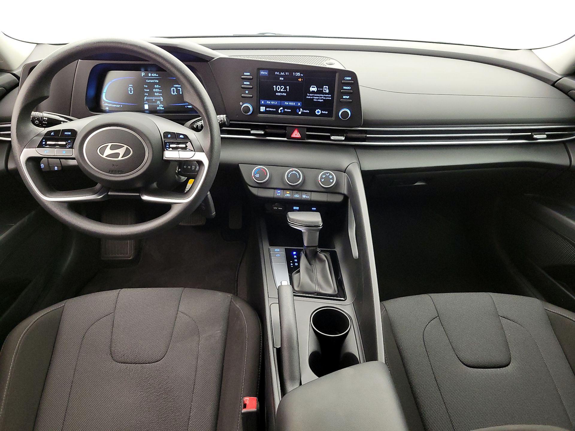 Thumbnail: 2024 Hyundai Elantra - 9