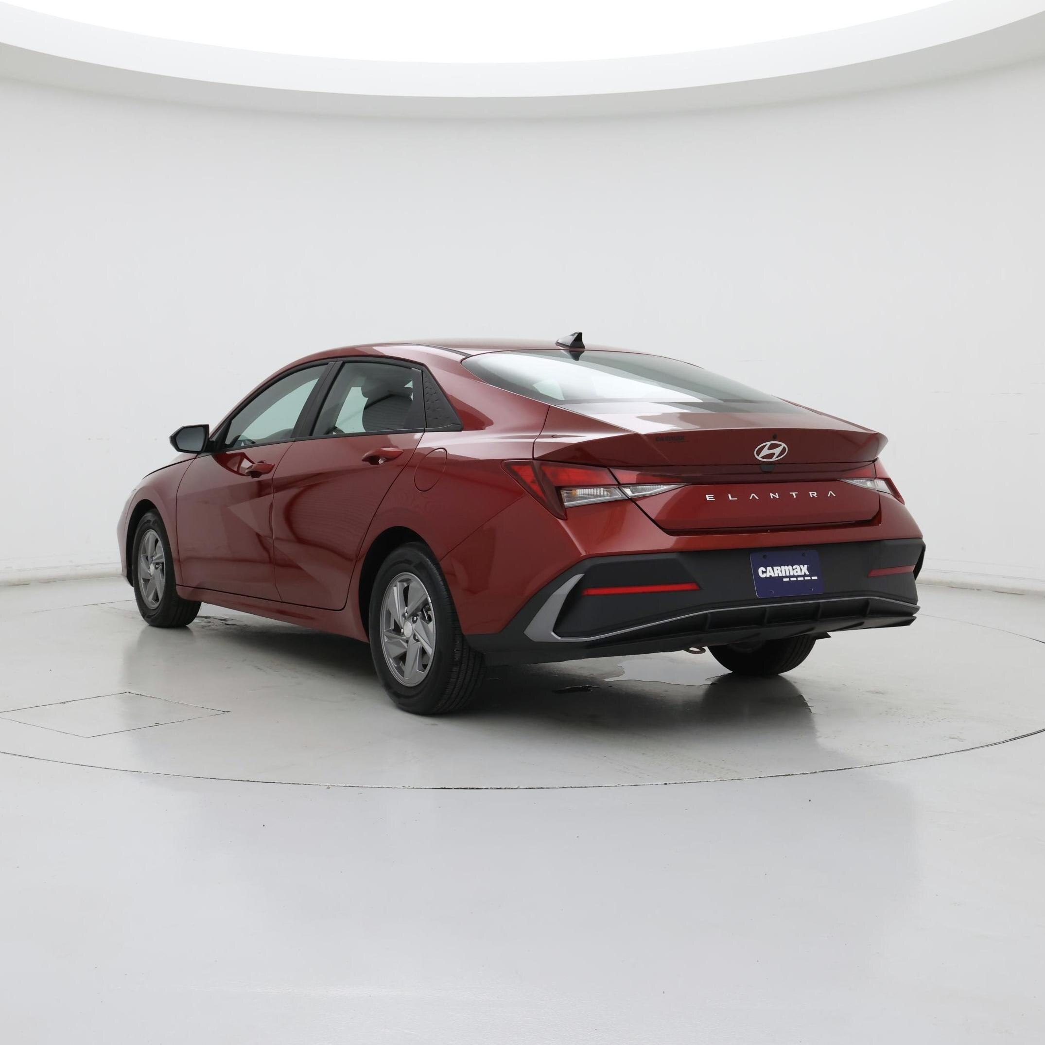 Thumbnail: 2024 Hyundai Elantra - 2