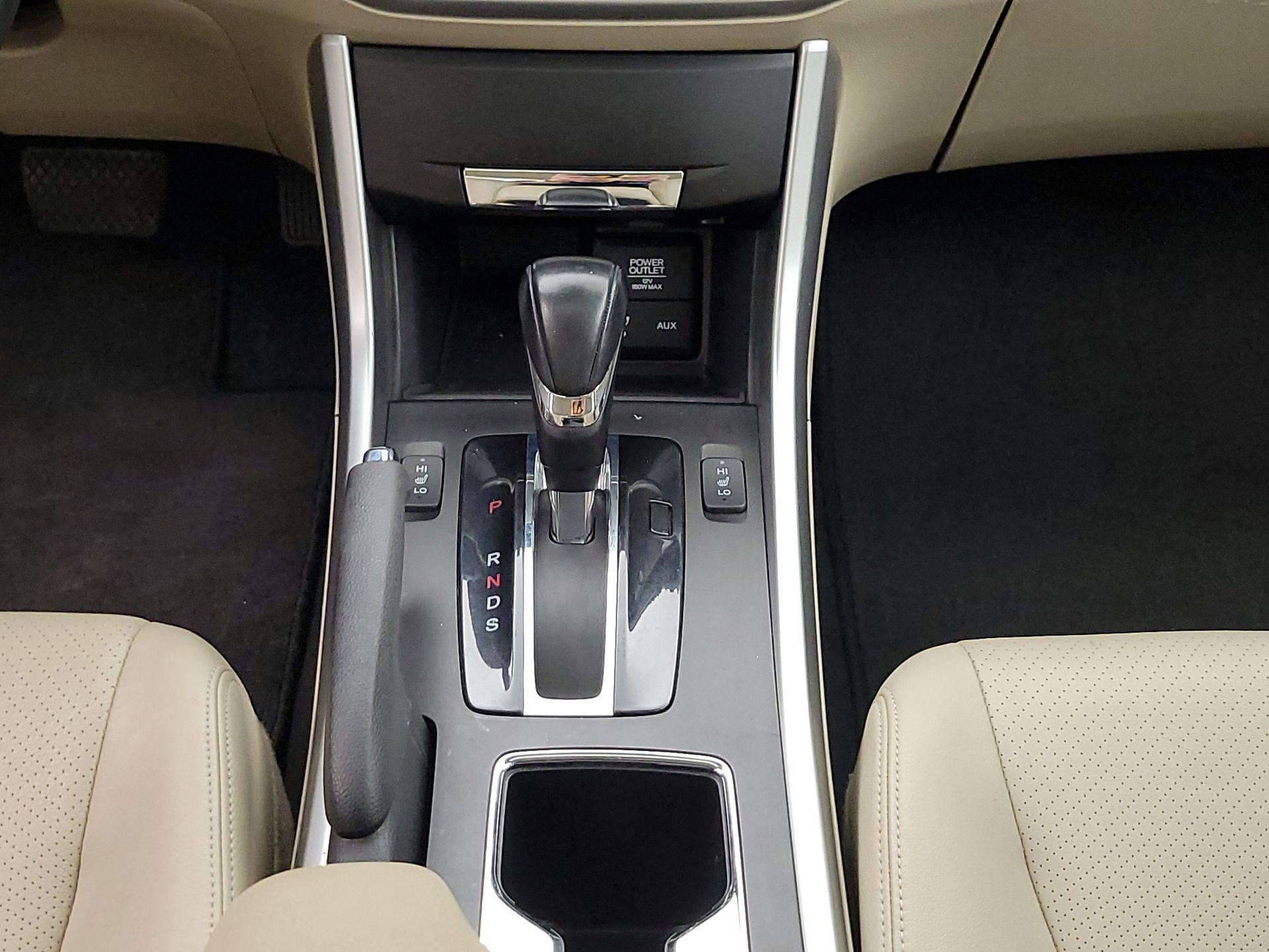 Thumbnail: 2014 Honda Accord - 17