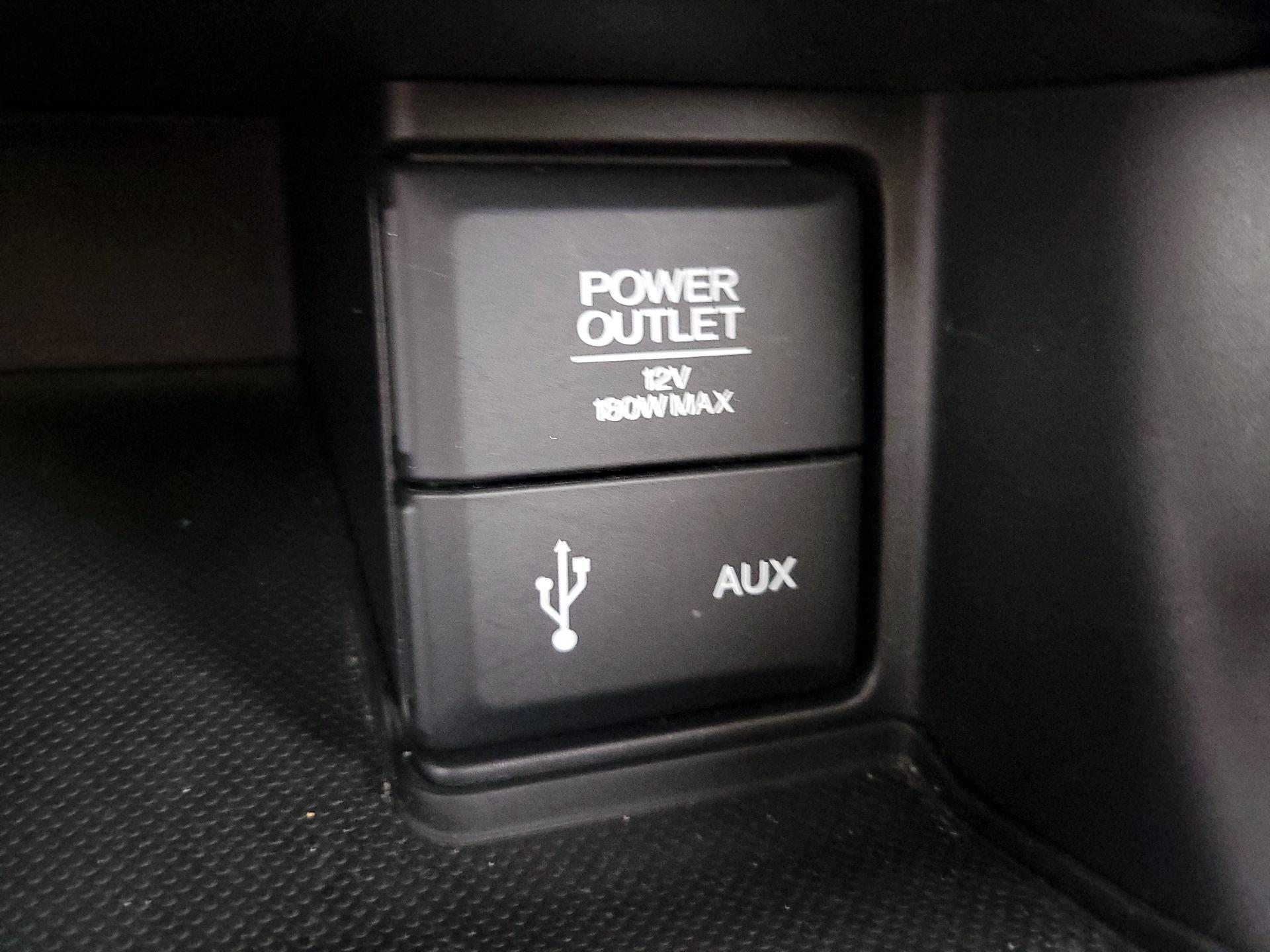 Thumbnail: 2014 Honda Accord - 18