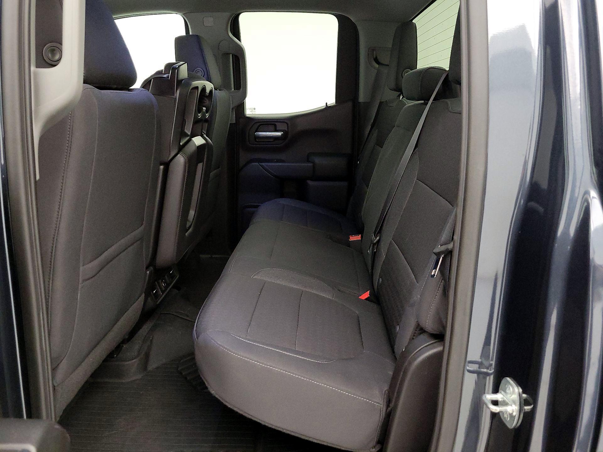 Thumbnail: 2020 Chevrolet Silverado 1500 - 20
