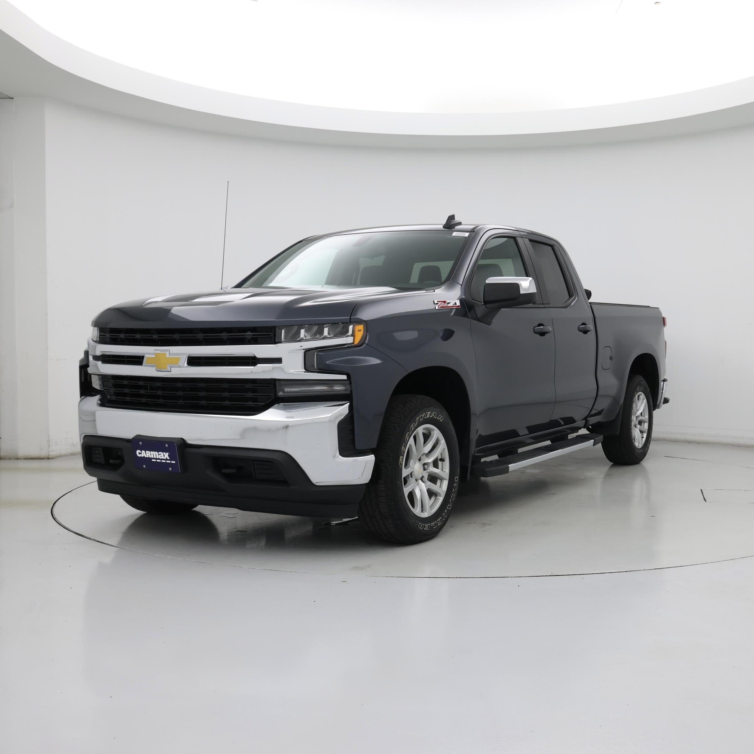 Thumbnail: 2020 Chevrolet Silverado 1500 - 4