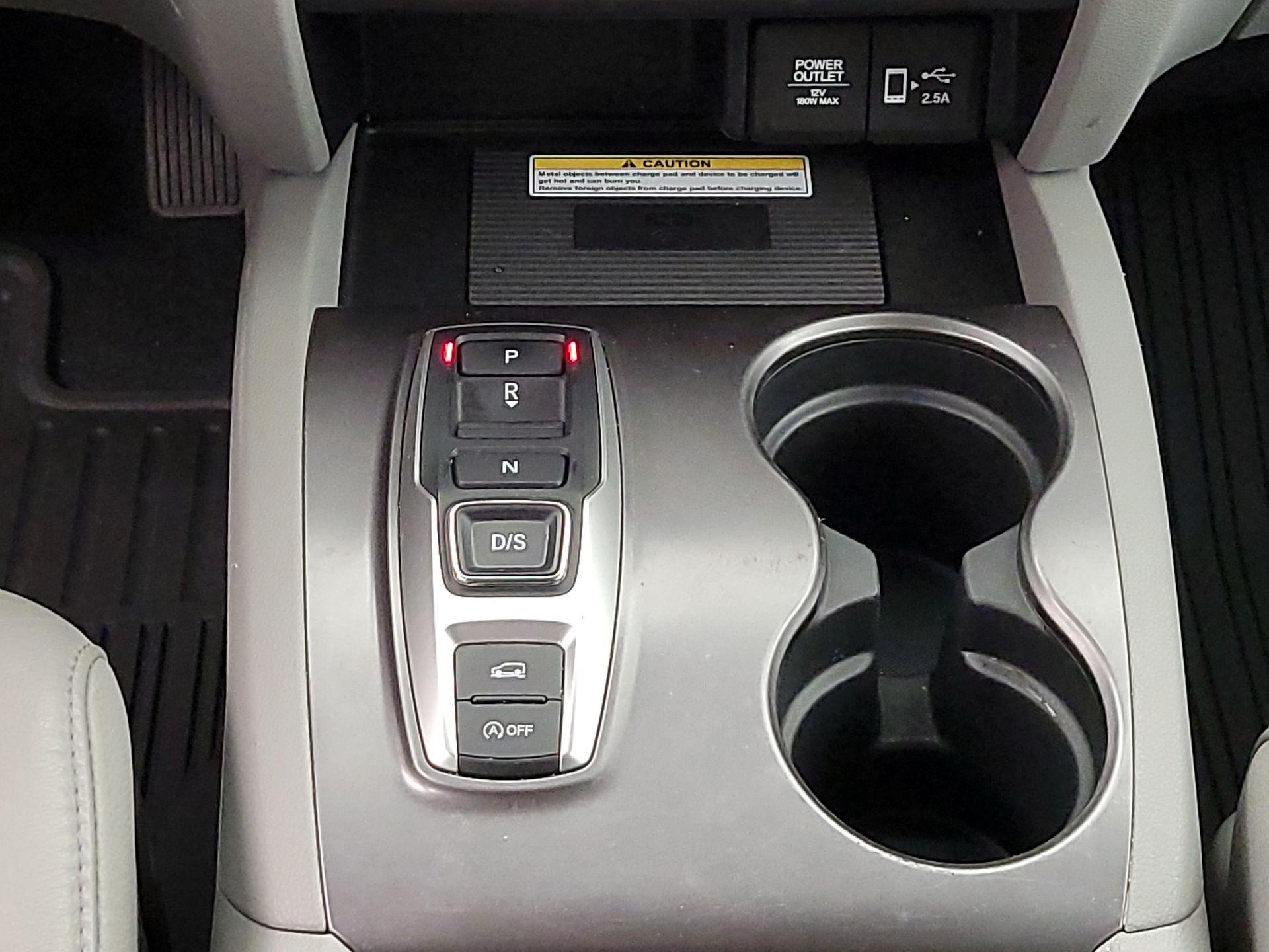 Thumbnail: 2022 Honda Pilot - 17