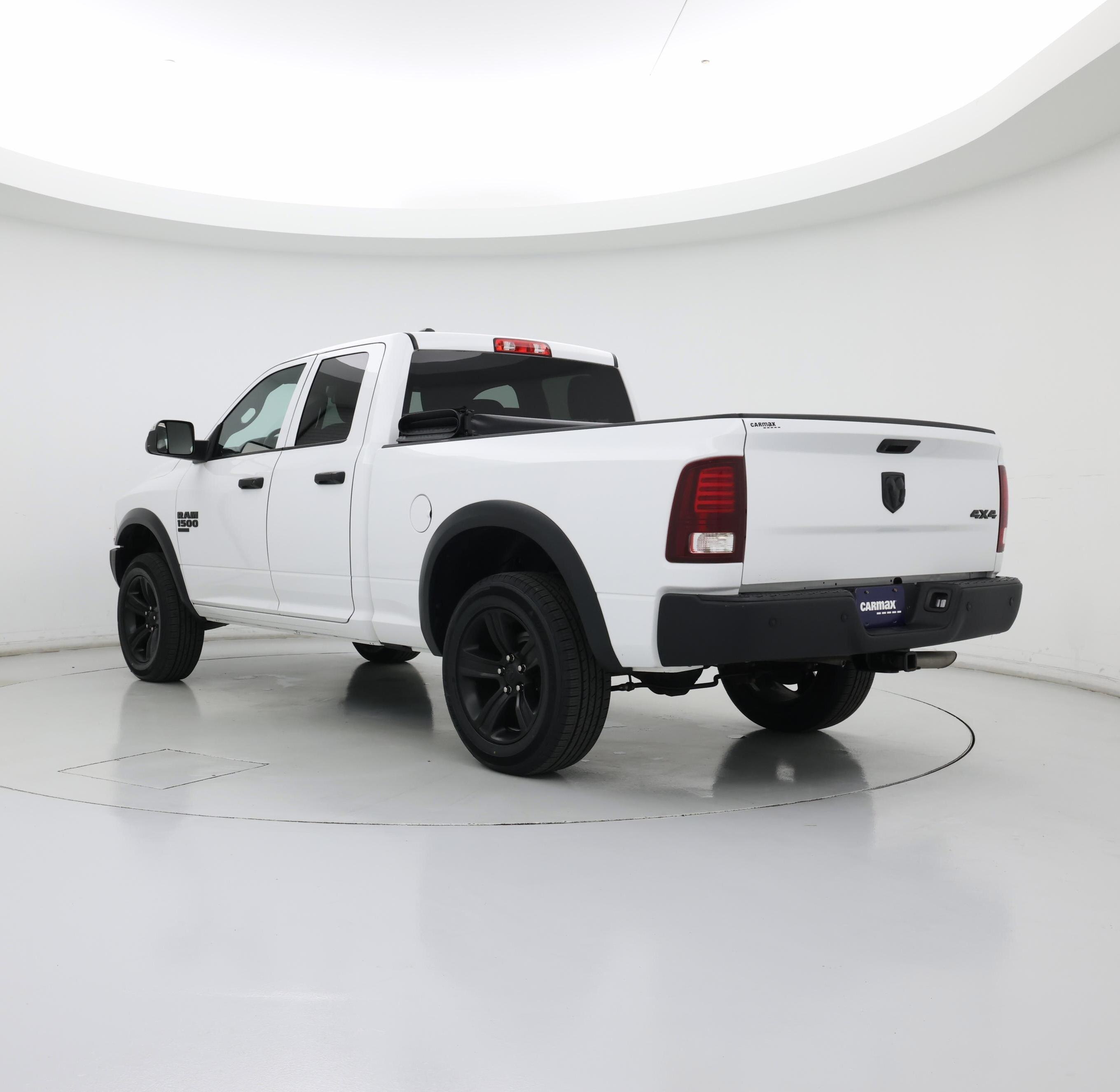 Thumbnail: 2022 RAM 1500 Classic - 2