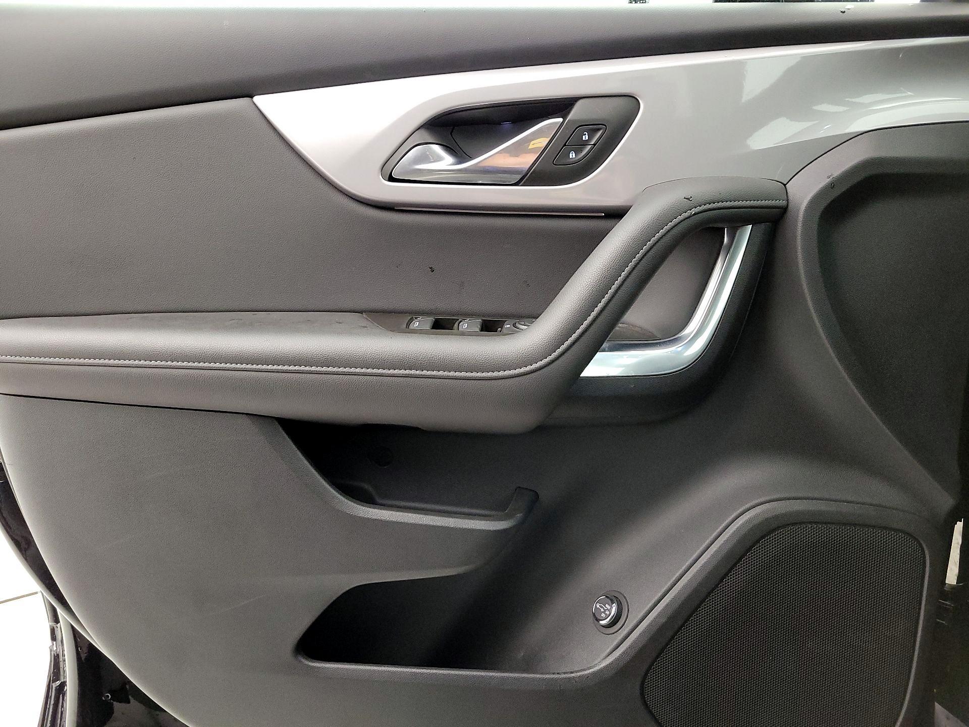 Thumbnail: 2022 Chevrolet Blazer - 12