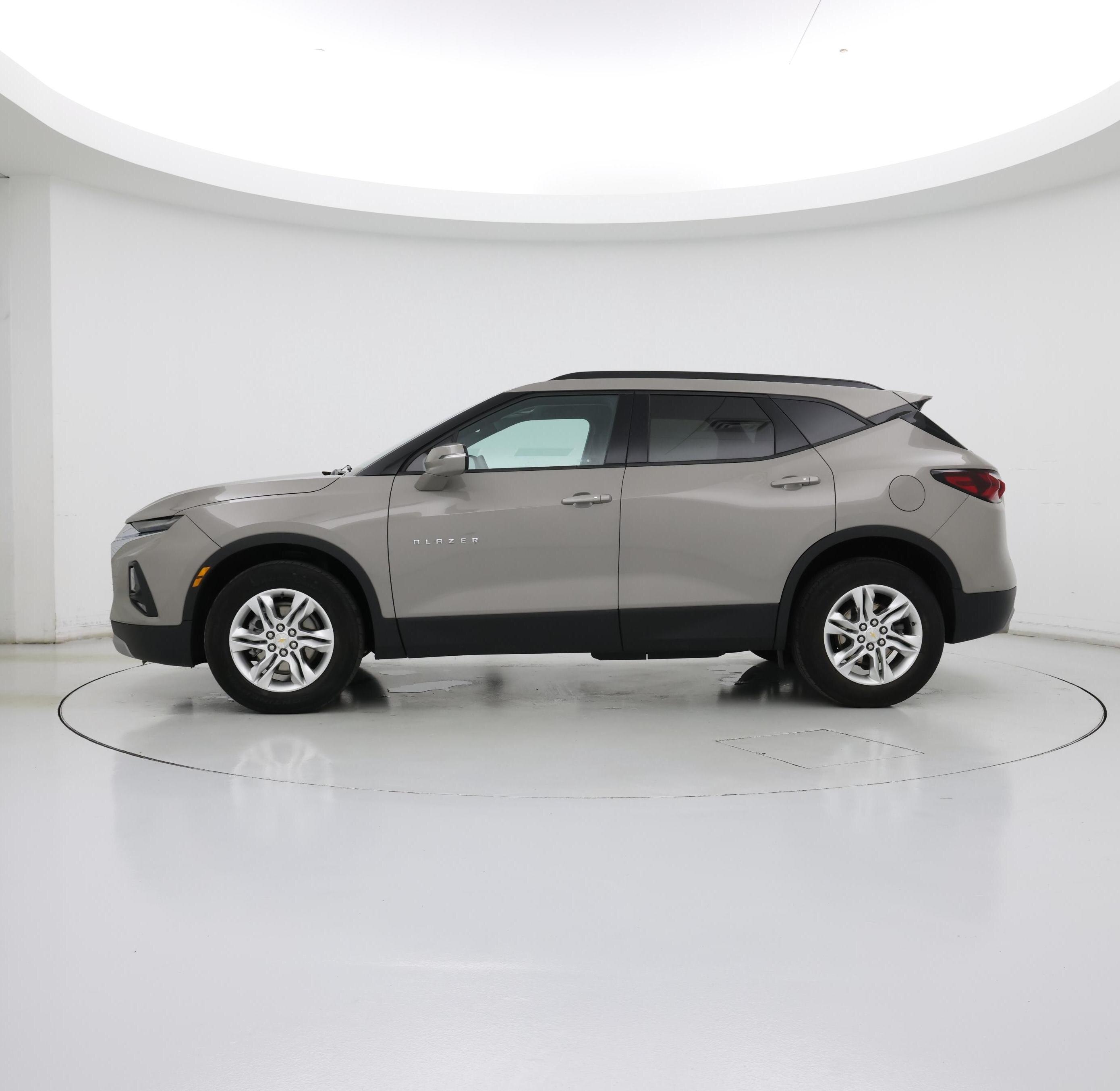 Thumbnail: 2021 Chevrolet Blazer - 3