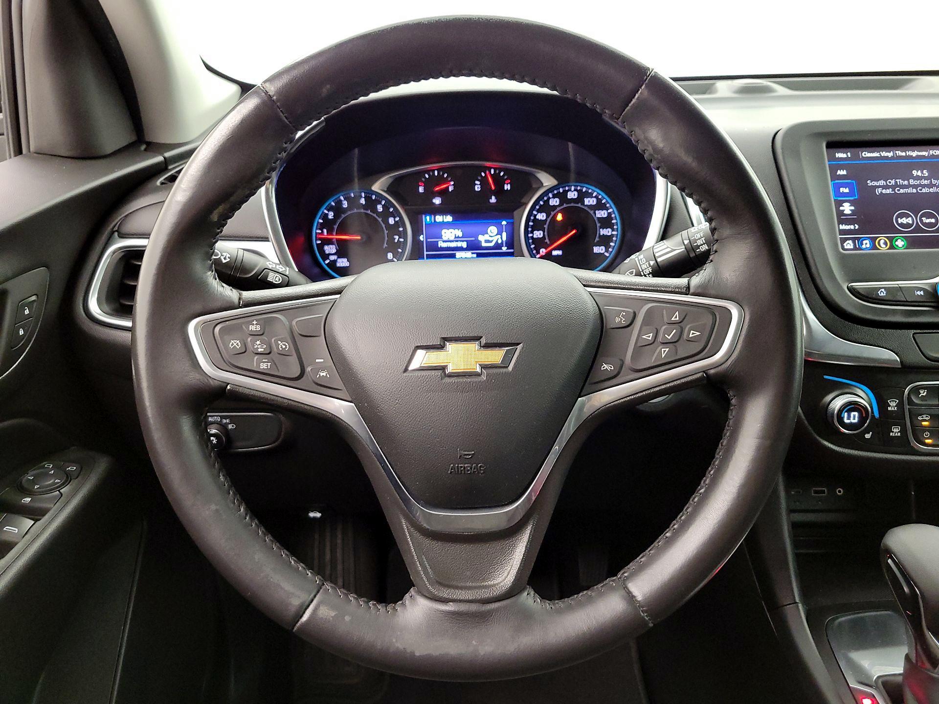 Thumbnail: 2022 Chevrolet Equinox - 10