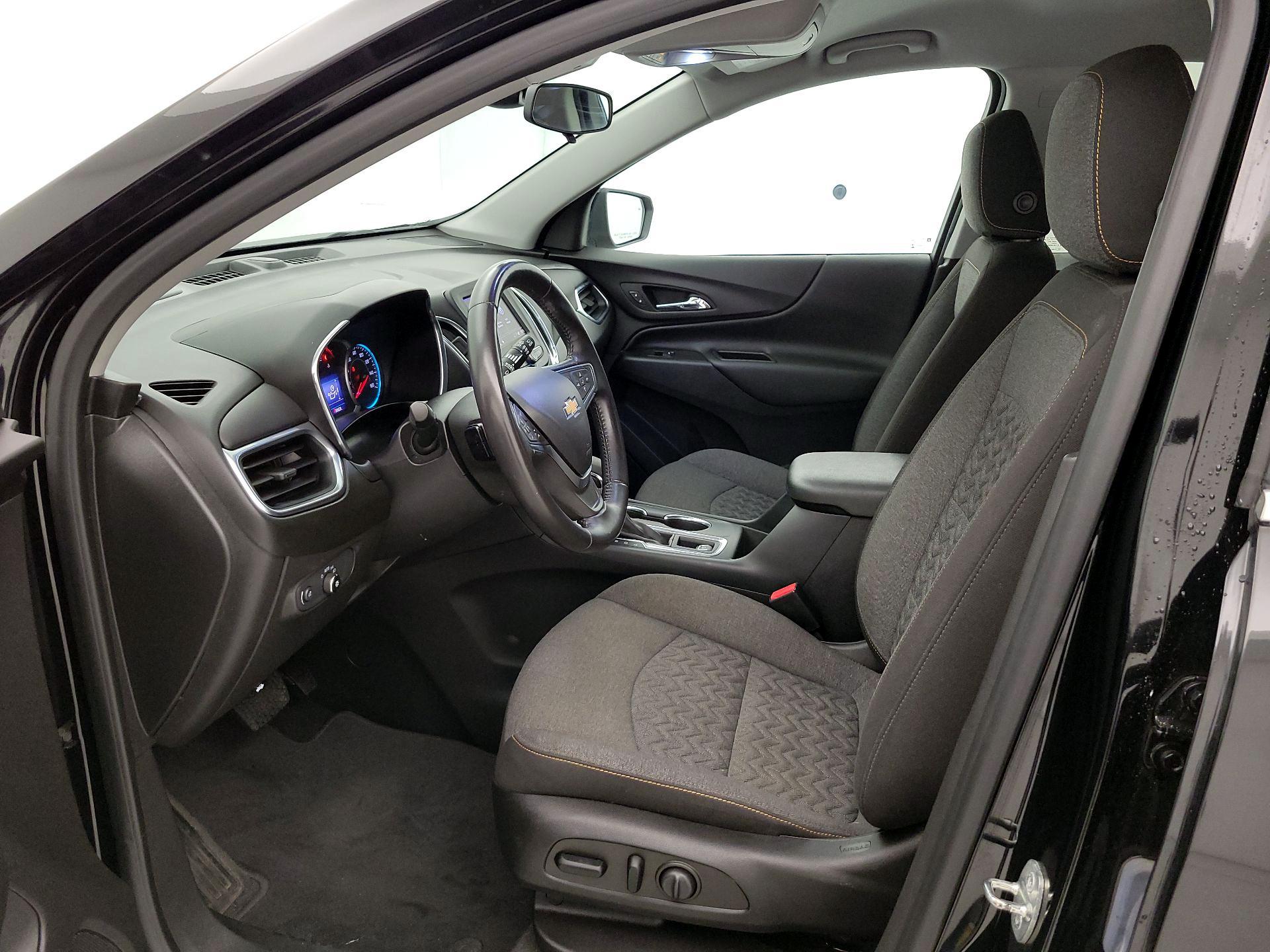 Thumbnail: 2022 Chevrolet Equinox - 11