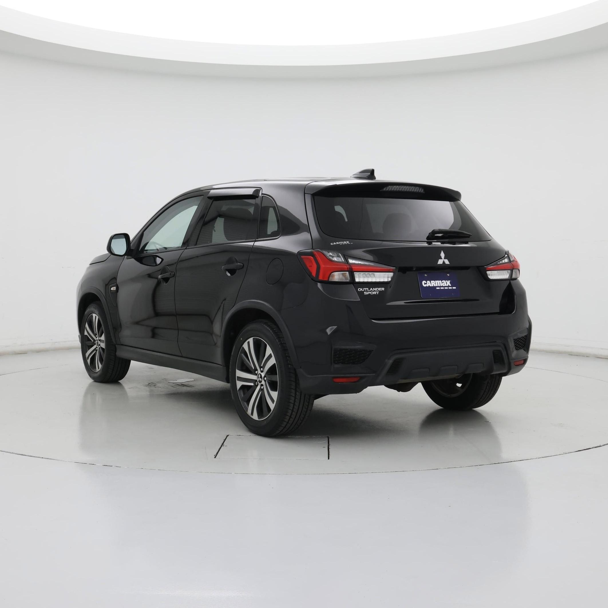 Thumbnail: 2020 Mitsubishi Outlander Sport - 2