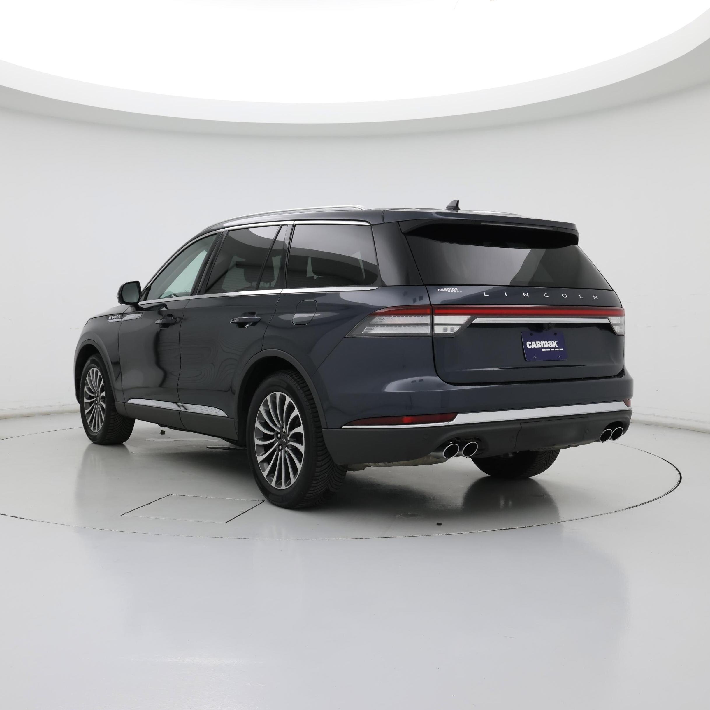 Thumbnail: 2022 Lincoln Aviator - 2