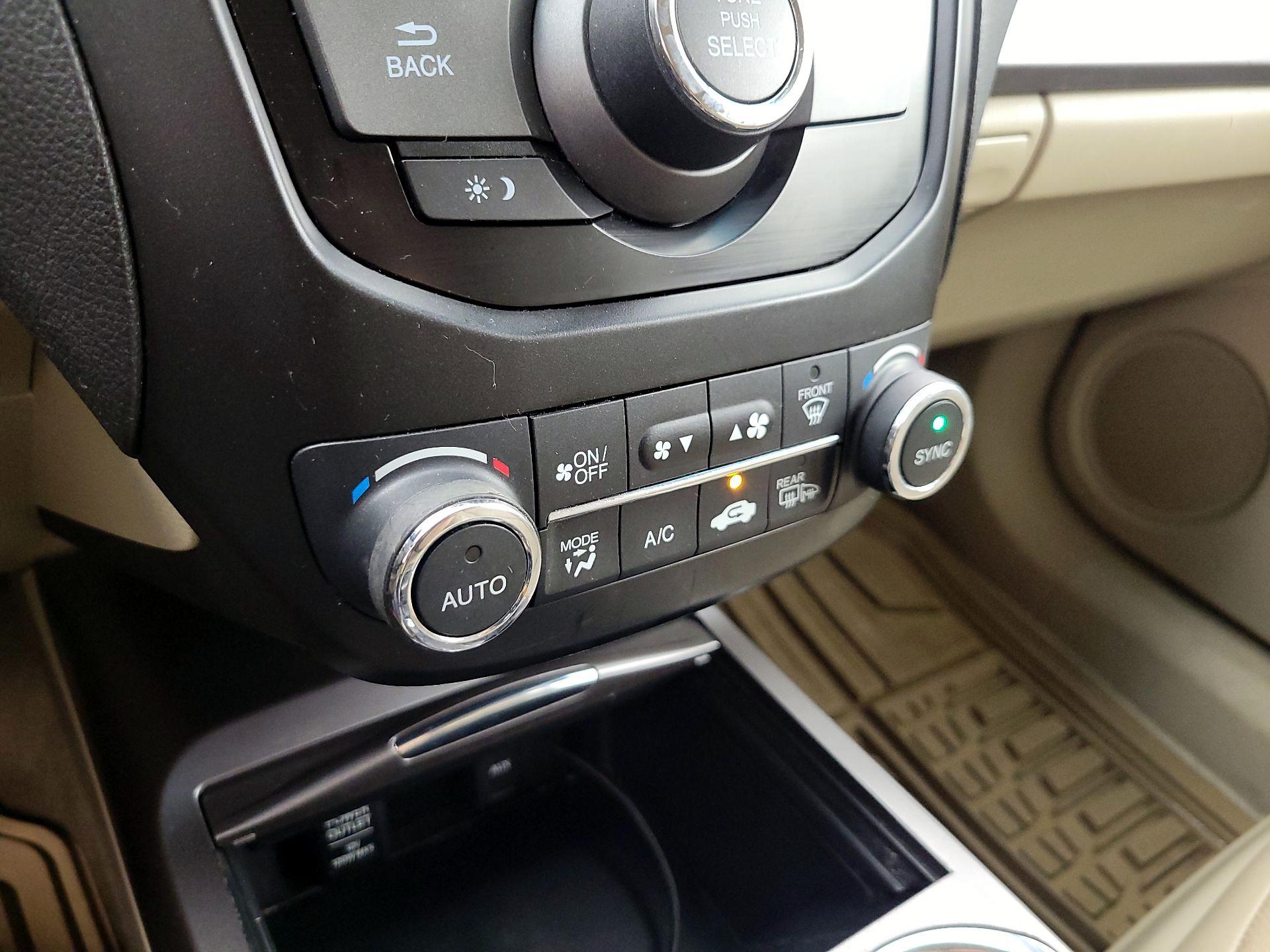 Thumbnail: 2015 Acura RDX - 16