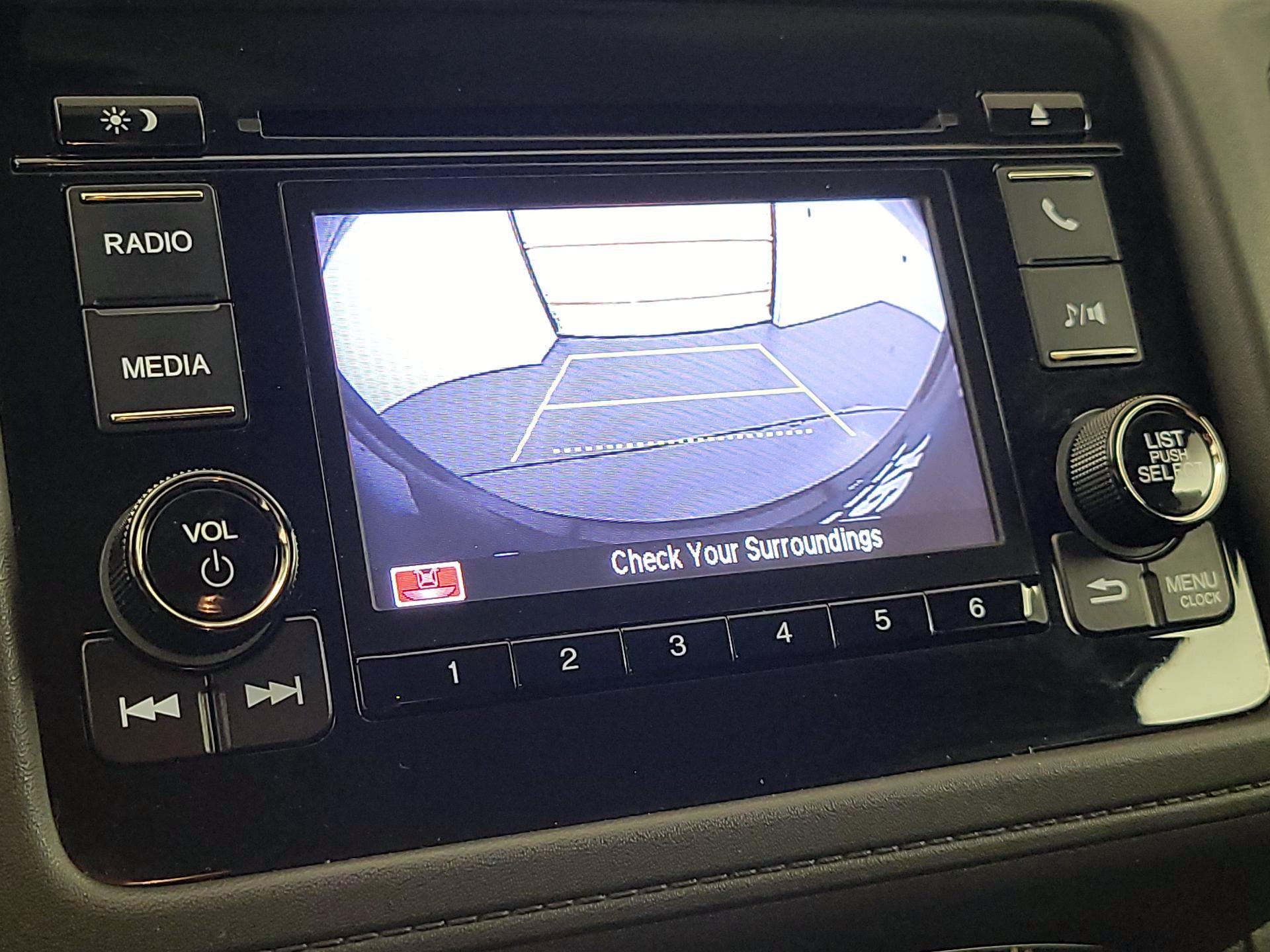 Thumbnail: 2021 Honda HR-V - 14