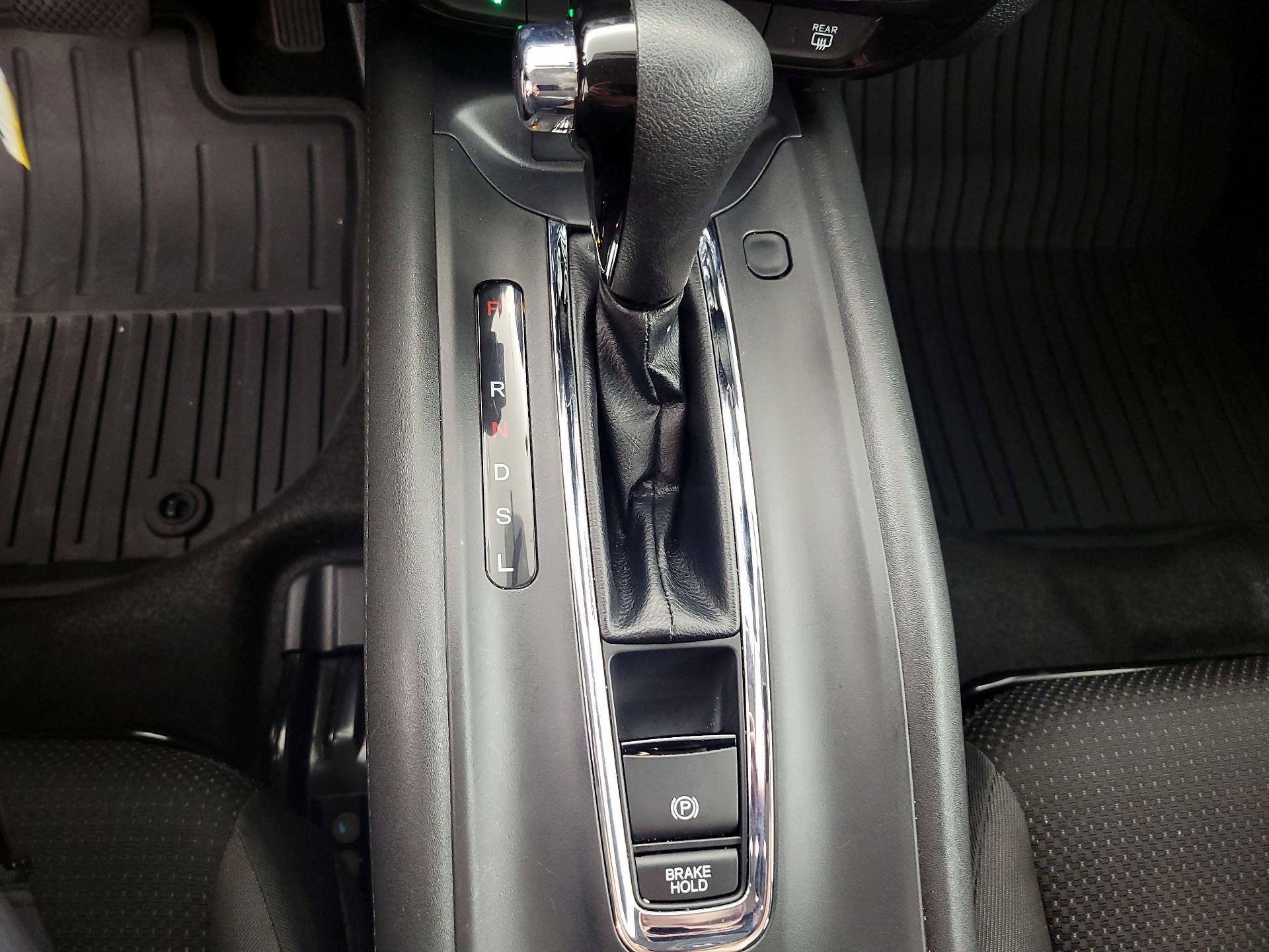 Thumbnail: 2021 Honda HR-V - 17
