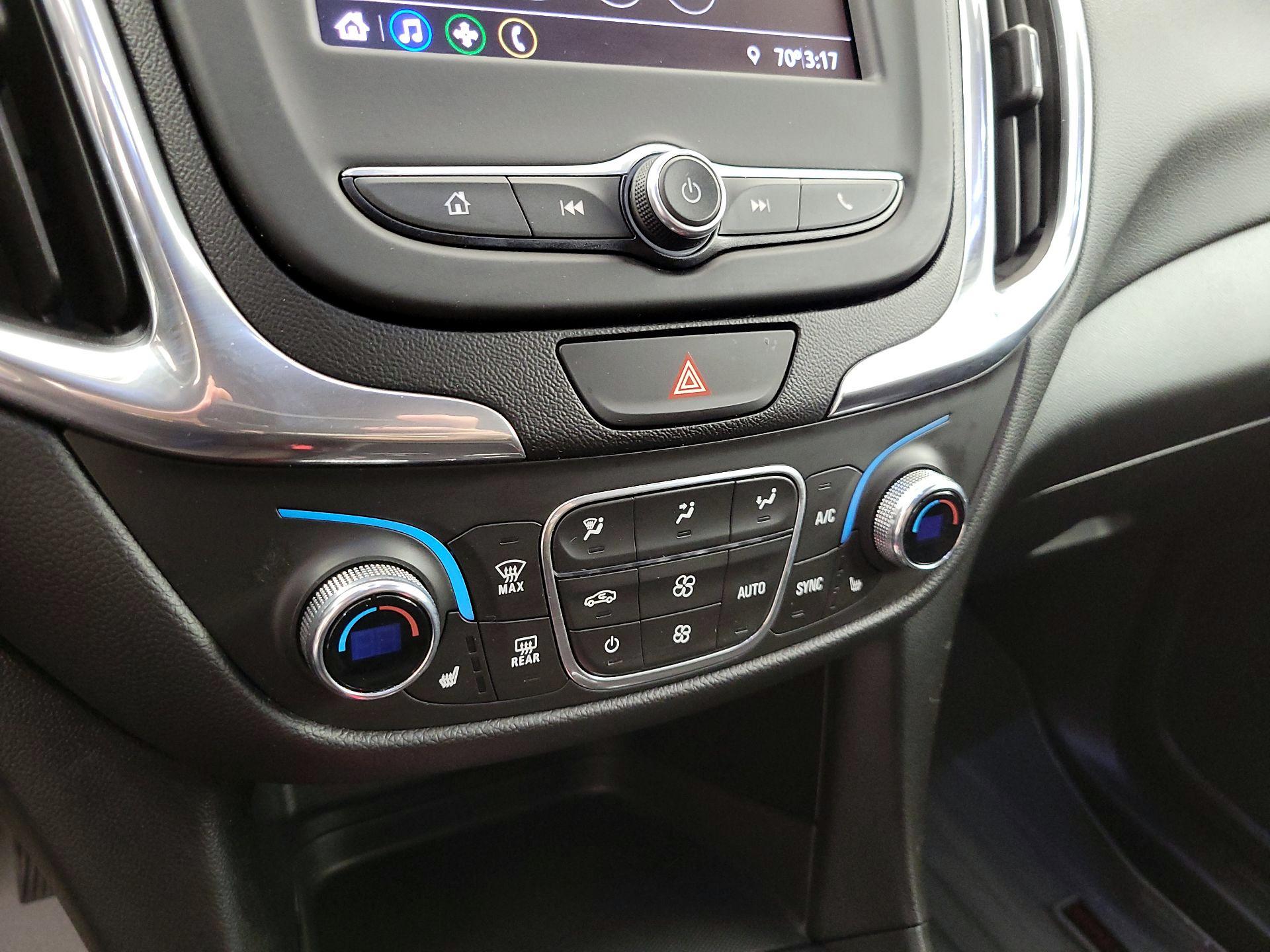Thumbnail: 2020 Chevrolet Equinox - 16