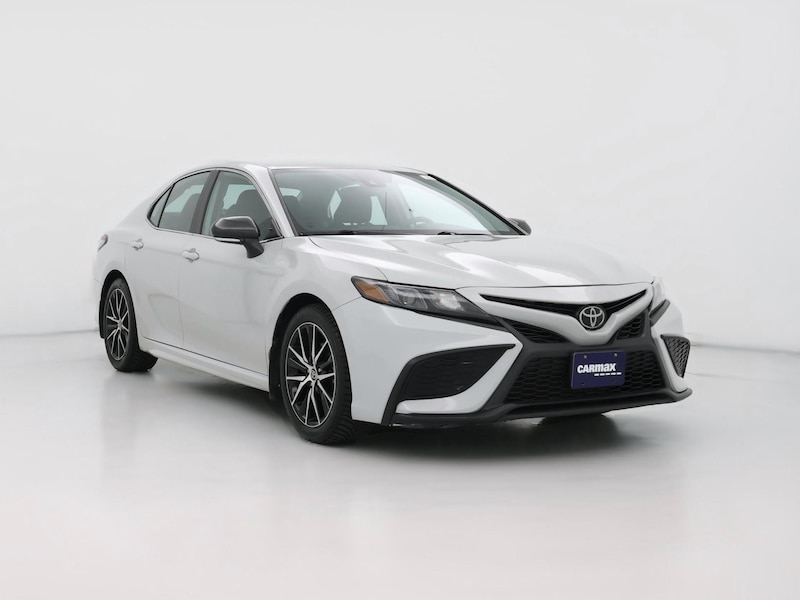 2022 Toyota Camry SE -
                  Minneapolis, MN