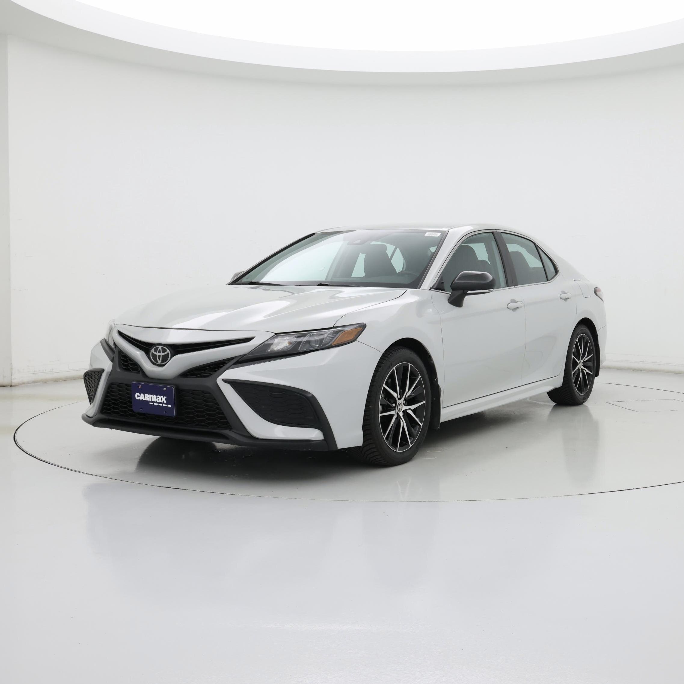Thumbnail: 2022 Toyota Camry - 4