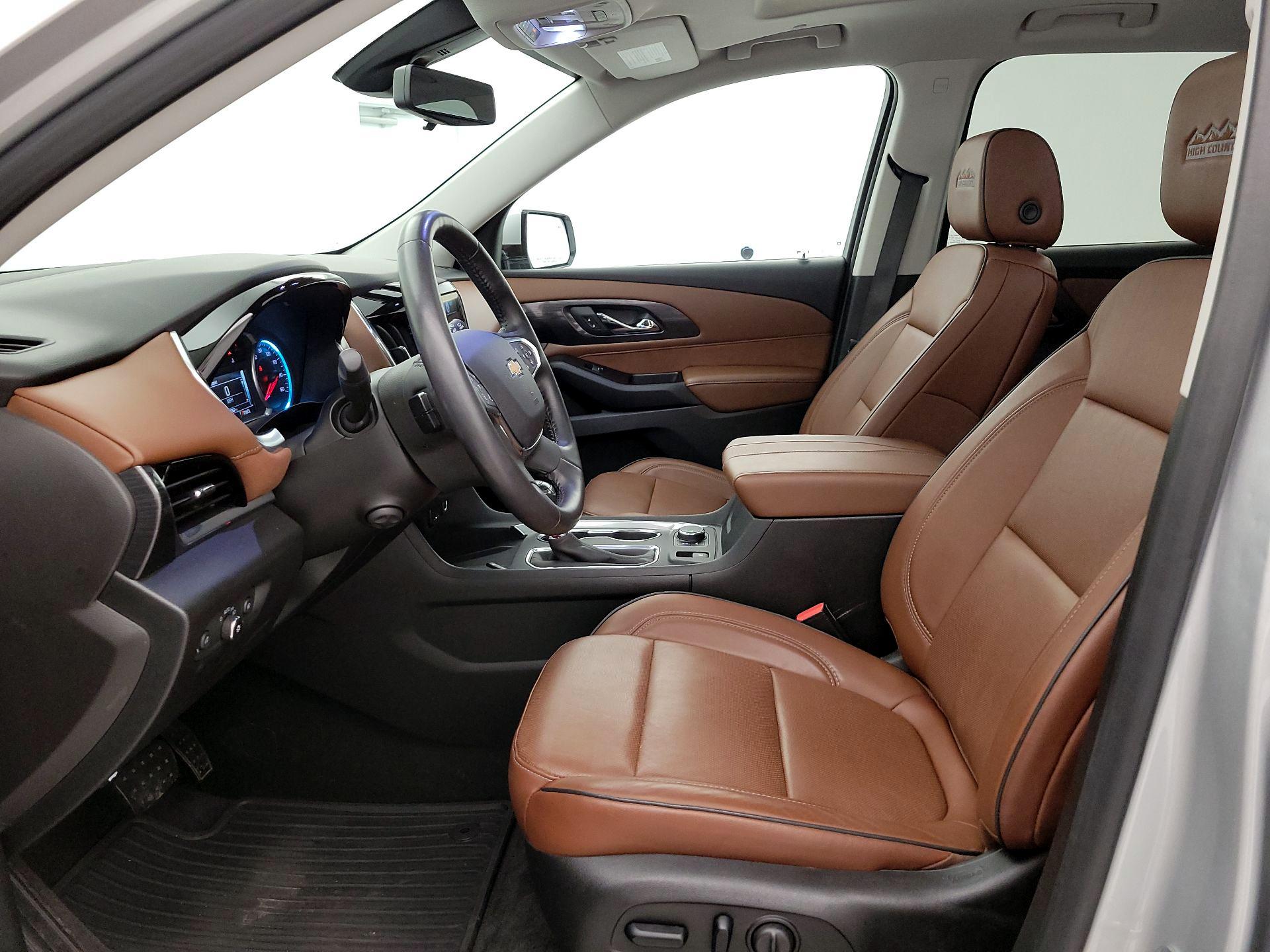 Thumbnail: 2019 Chevrolet Traverse - 11