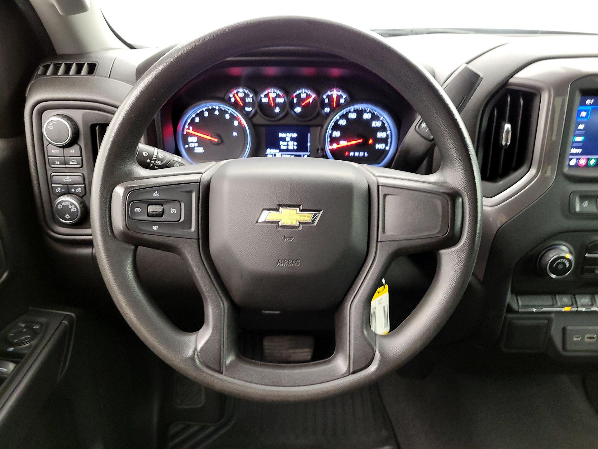 Thumbnail: 2021 Chevrolet Silverado 1500 - 10