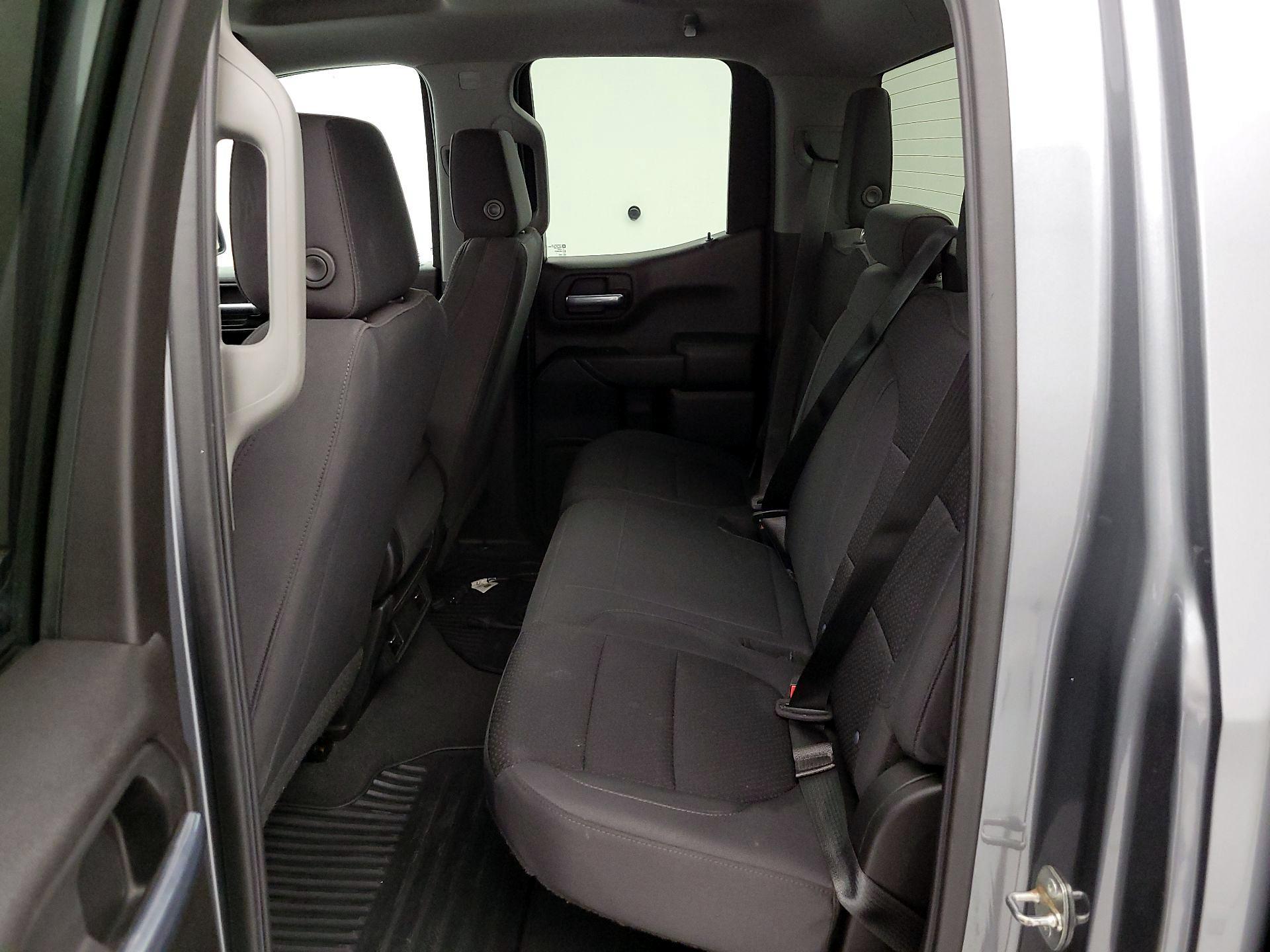 Thumbnail: 2021 Chevrolet Silverado 1500 - 19
