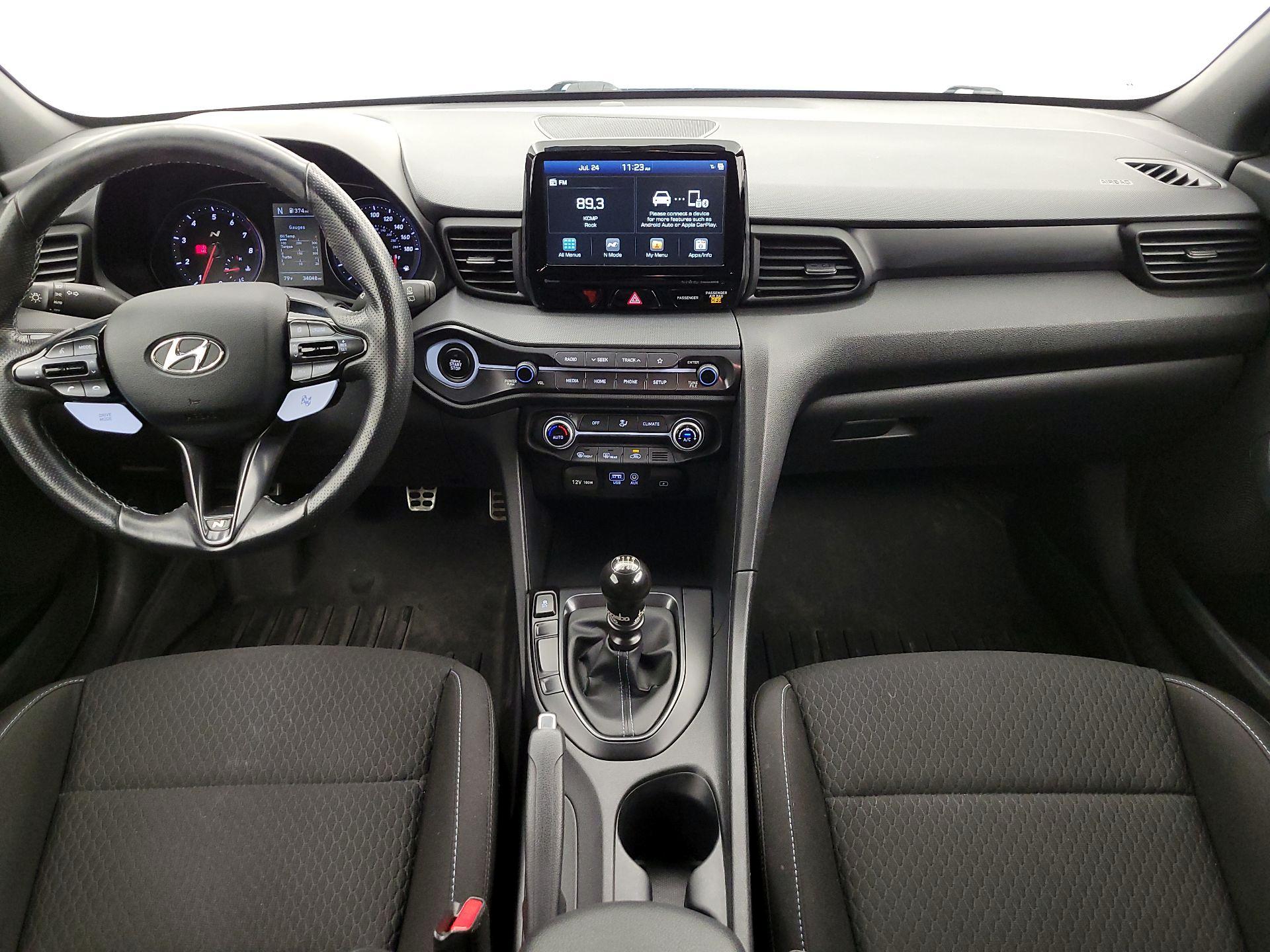 Thumbnail: 2020 Hyundai Veloster - 9