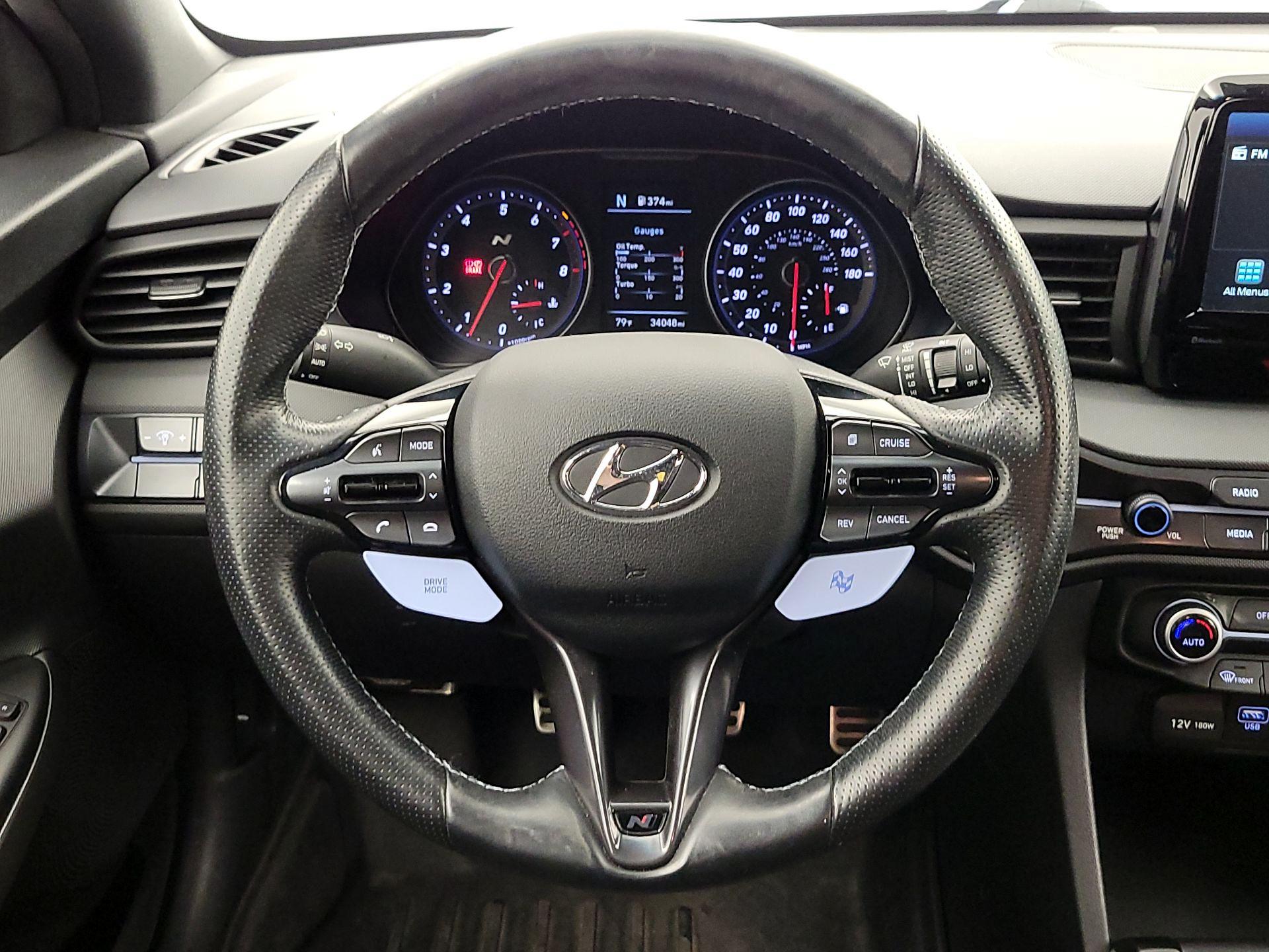 Thumbnail: 2020 Hyundai Veloster - 10