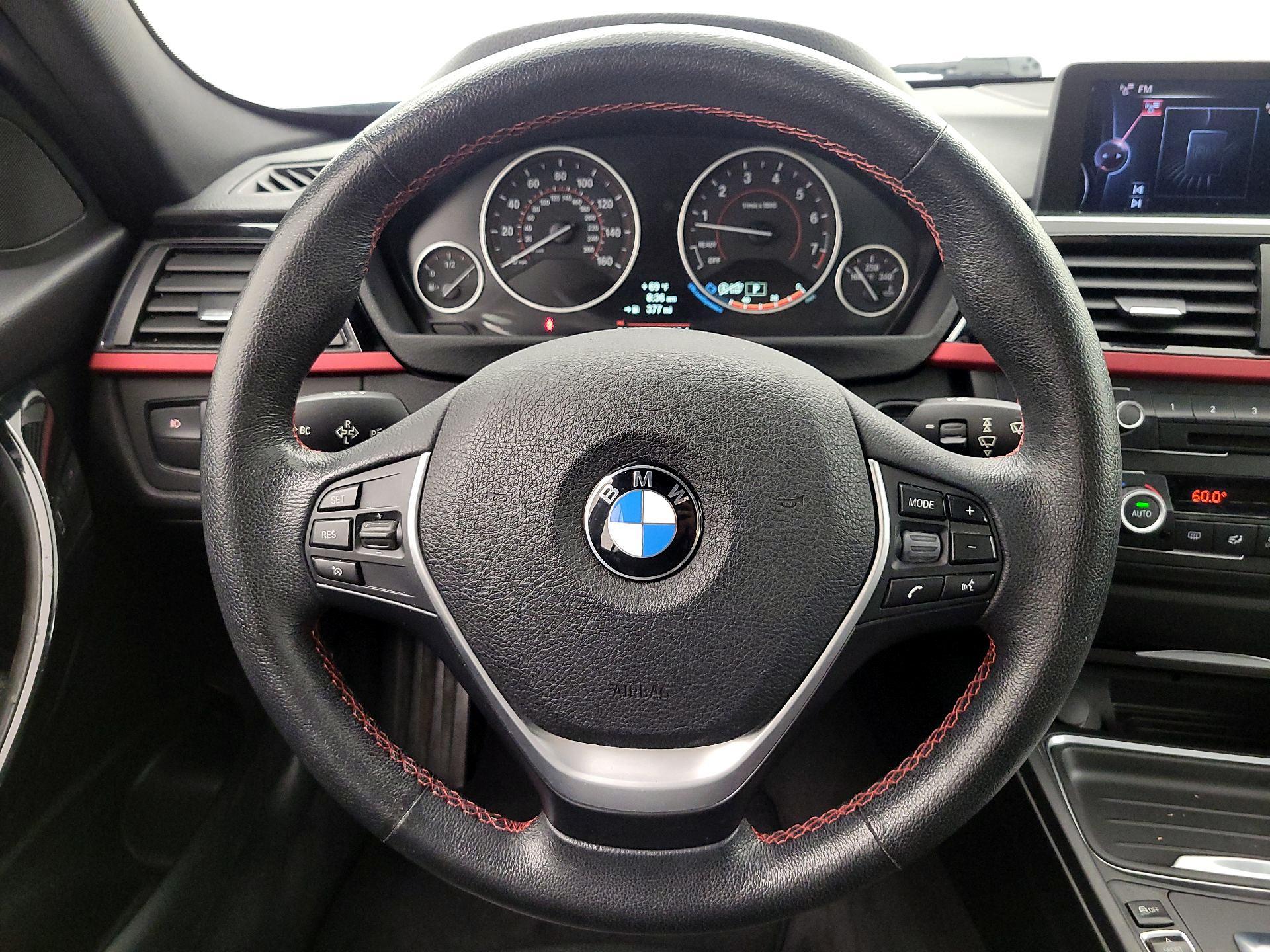 Thumbnail: 2014 BMW 3 Series - 10
