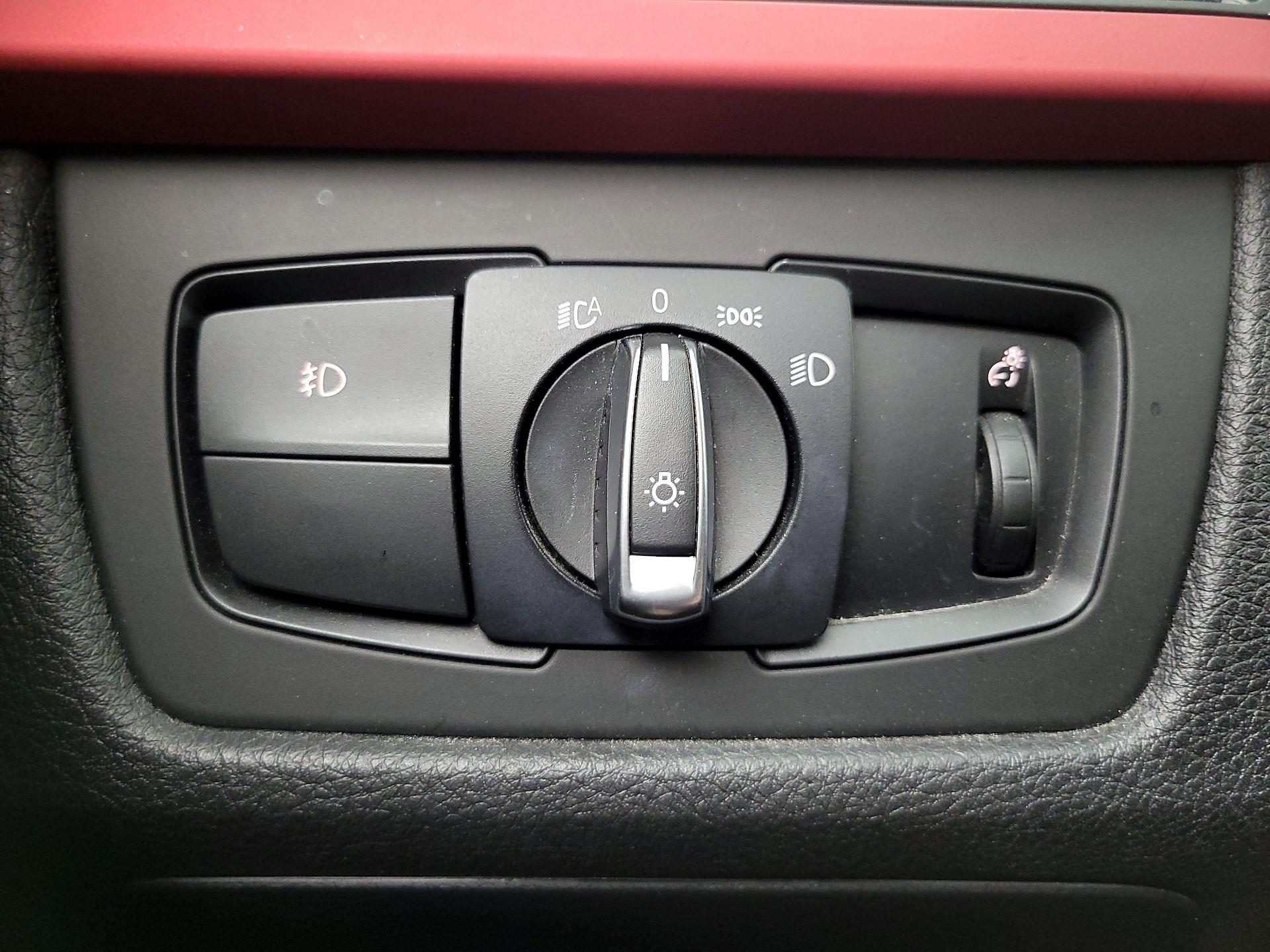 Thumbnail: 2014 BMW 3 Series - 13