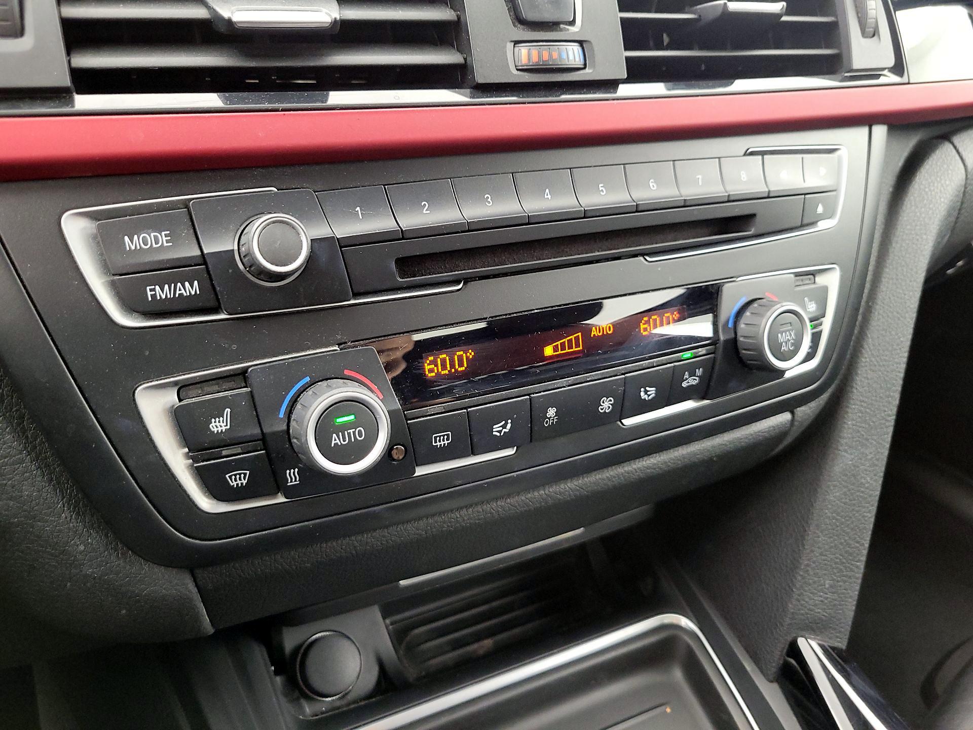 Thumbnail: 2014 BMW 3 Series - 16