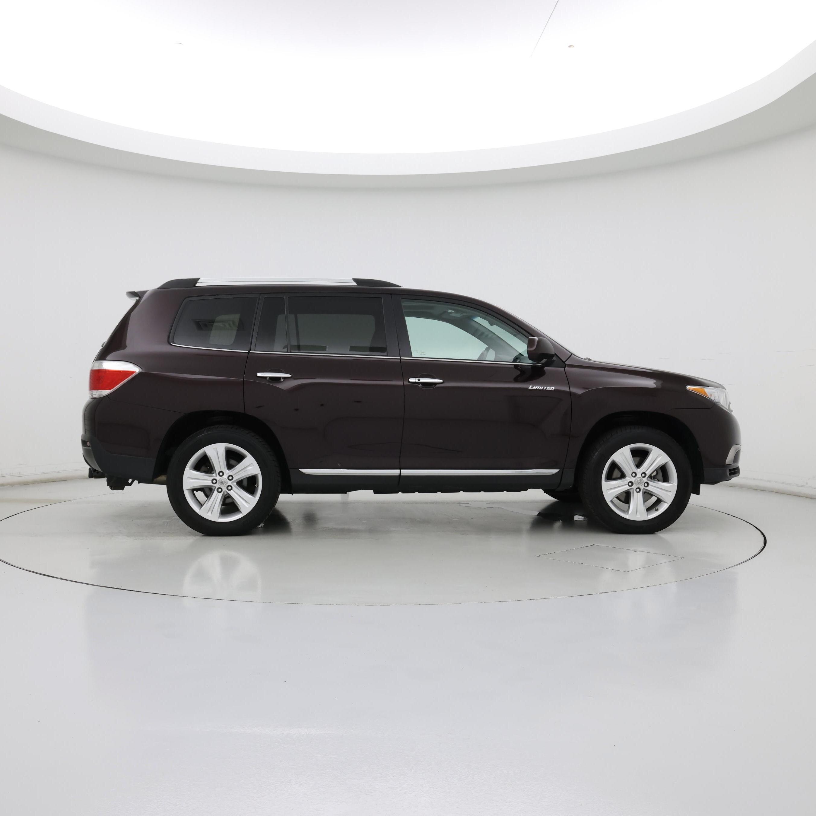 Thumbnail: 2013 Toyota Highlander - 7