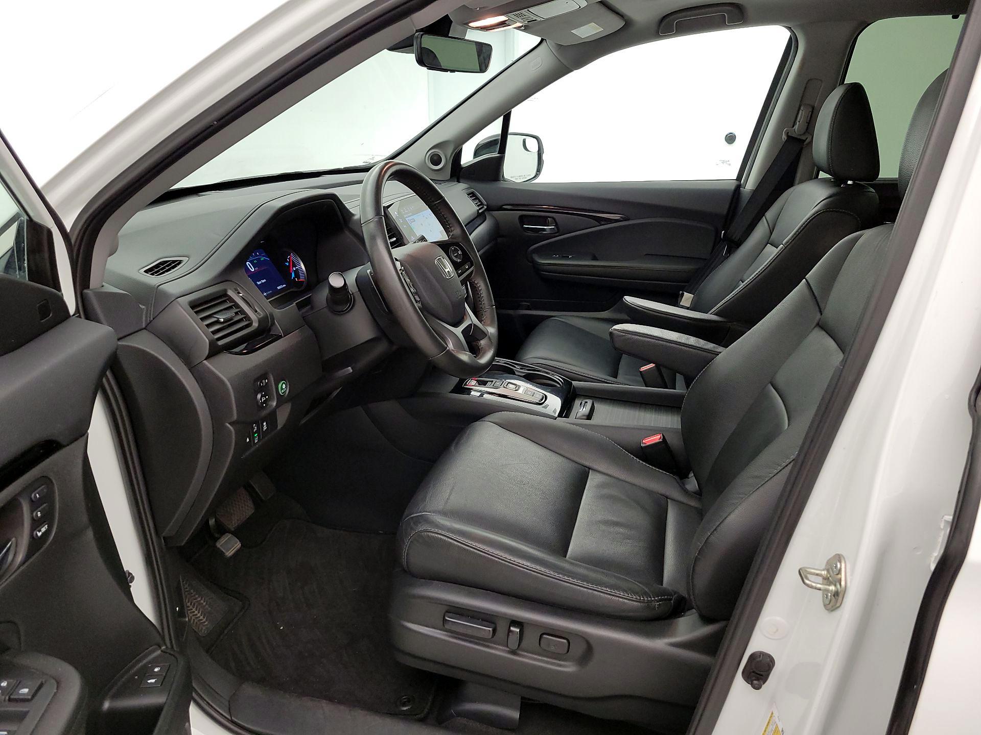 Thumbnail: 2020 Honda Pilot - 11