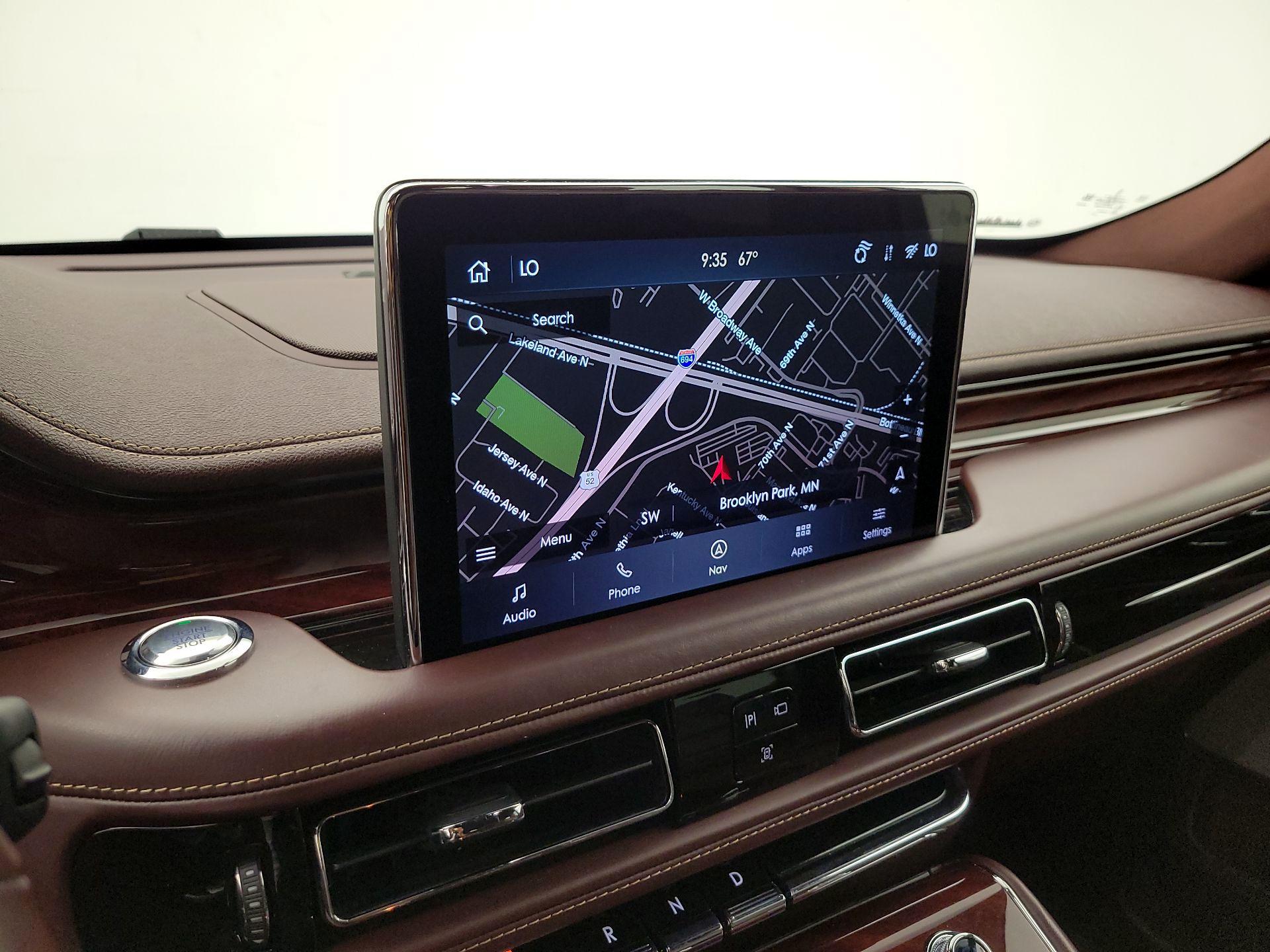 Thumbnail: 2021 Lincoln Aviator - 14