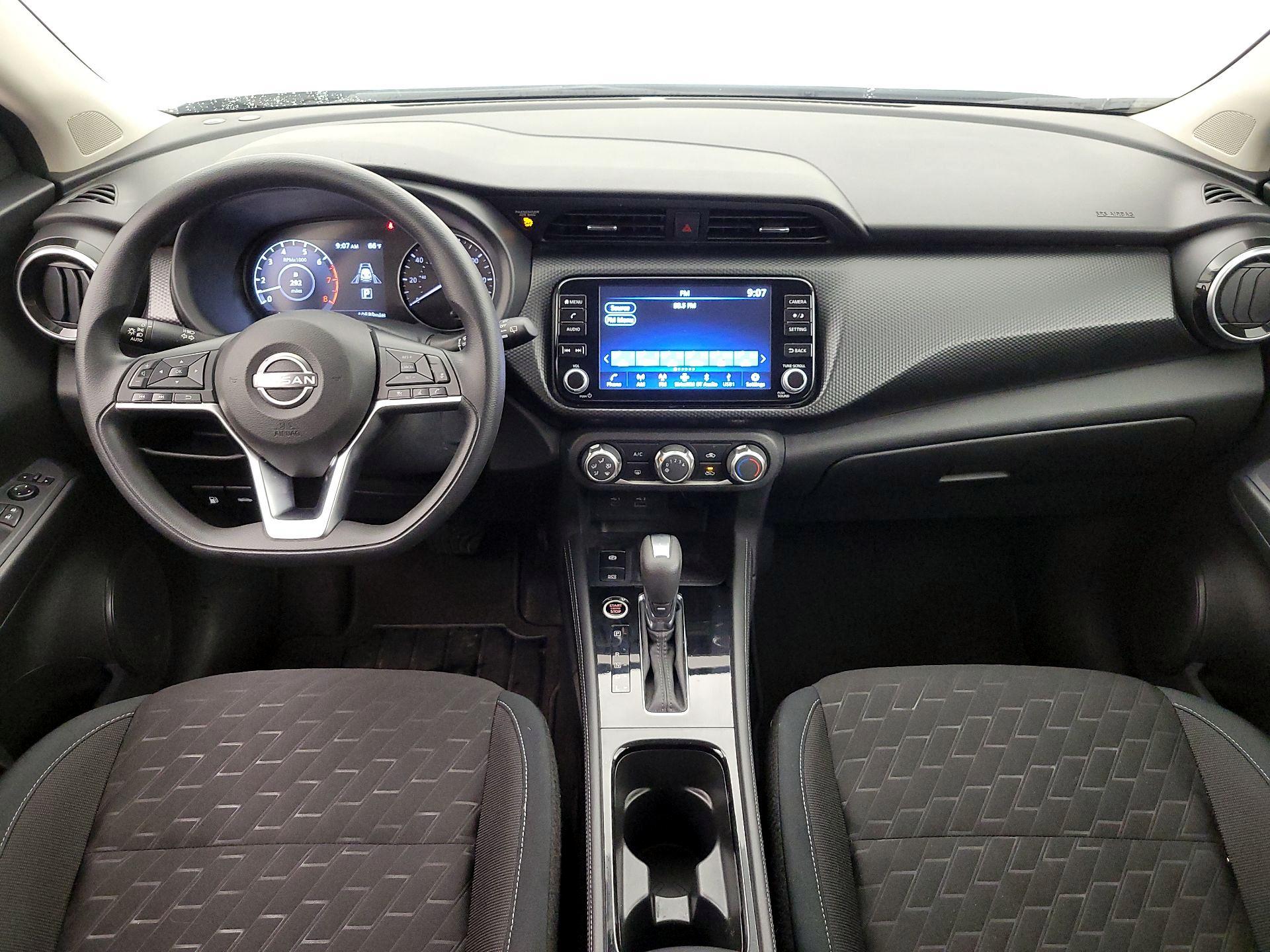 Thumbnail: 2024 Nissan Kicks - 9