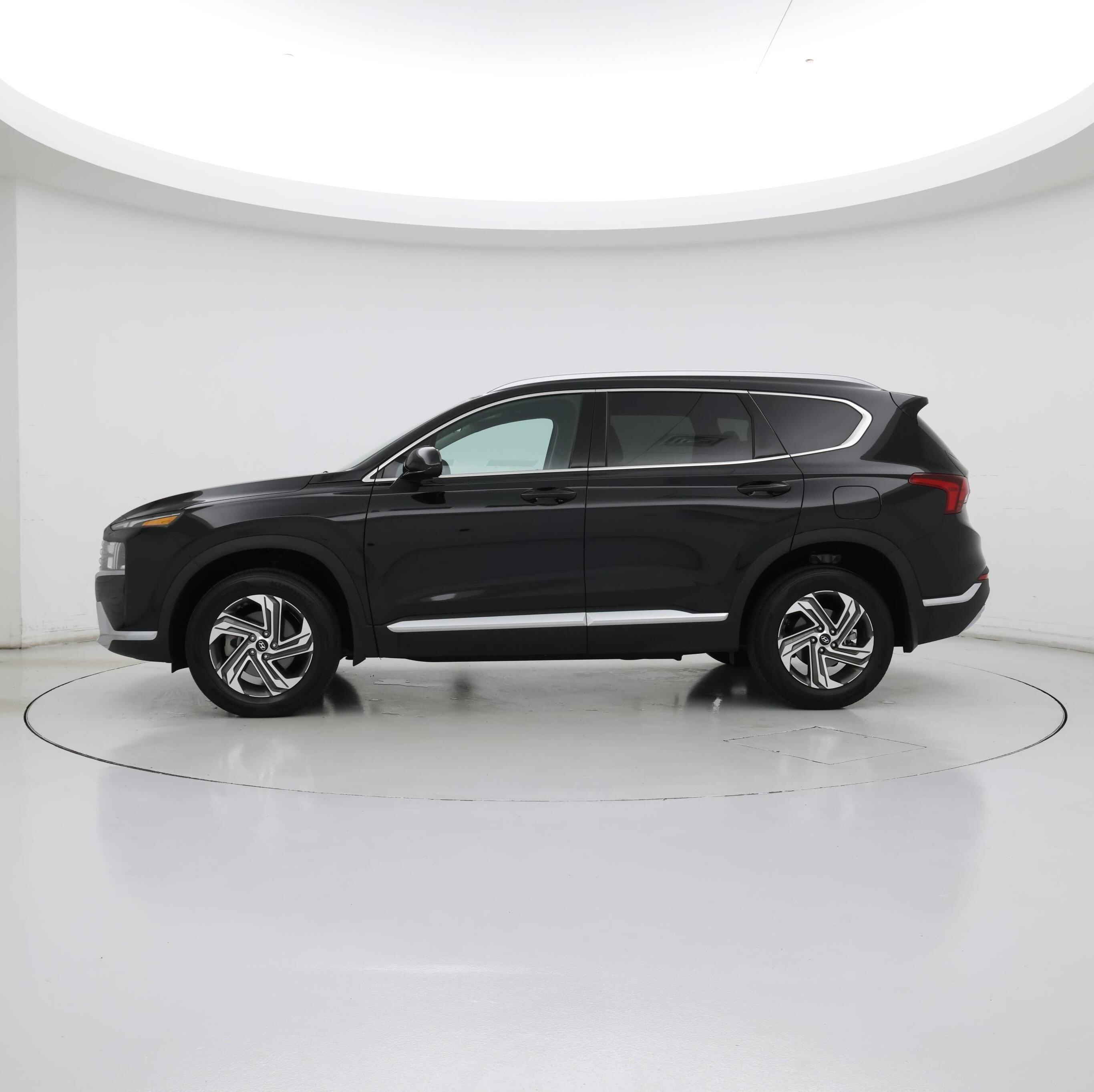 Thumbnail: 2022 Hyundai Santa Fe - 3