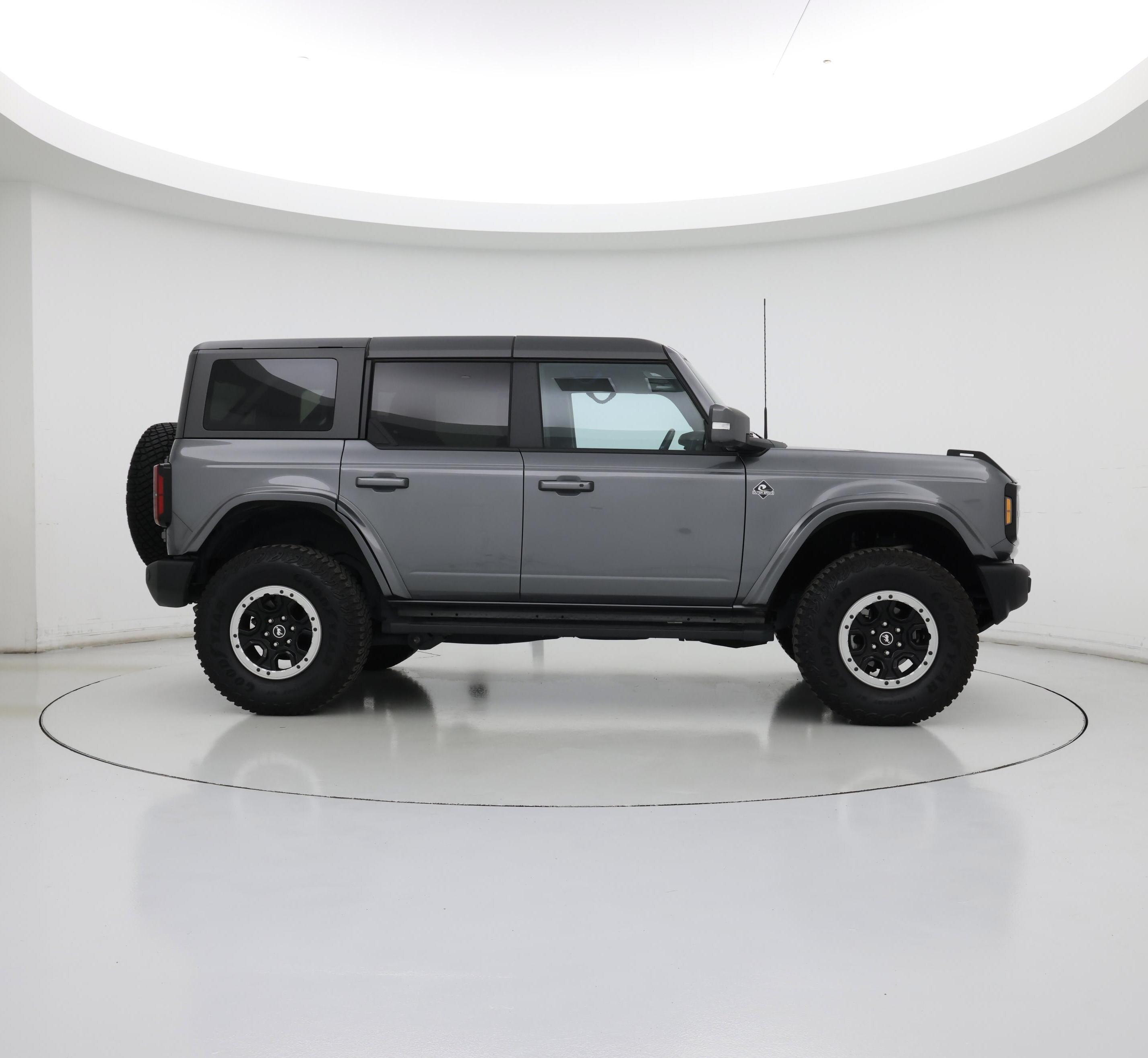 Thumbnail: 2023 Ford Bronco - 7