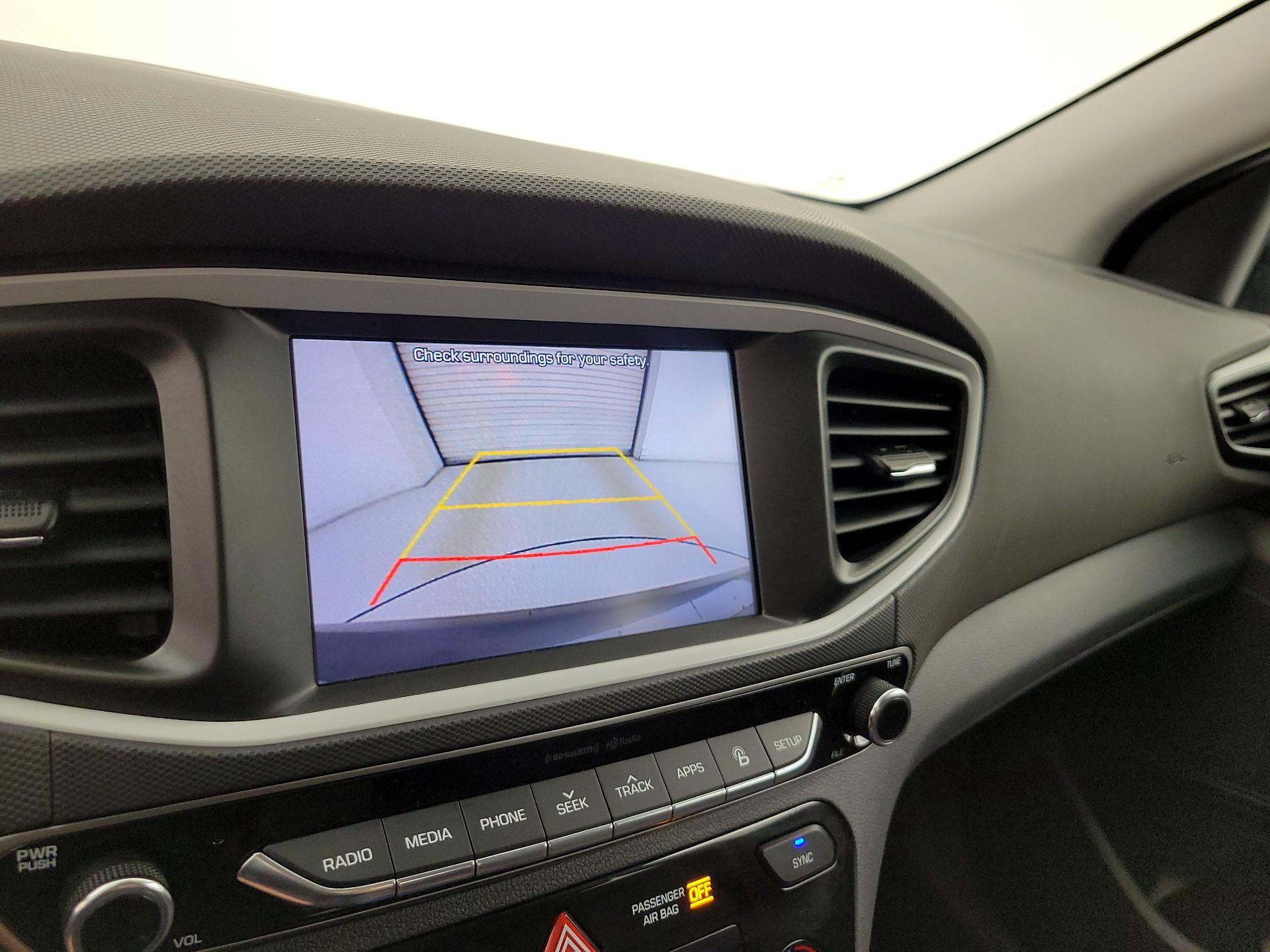Thumbnail: 2019 Hyundai Ioniq - 14