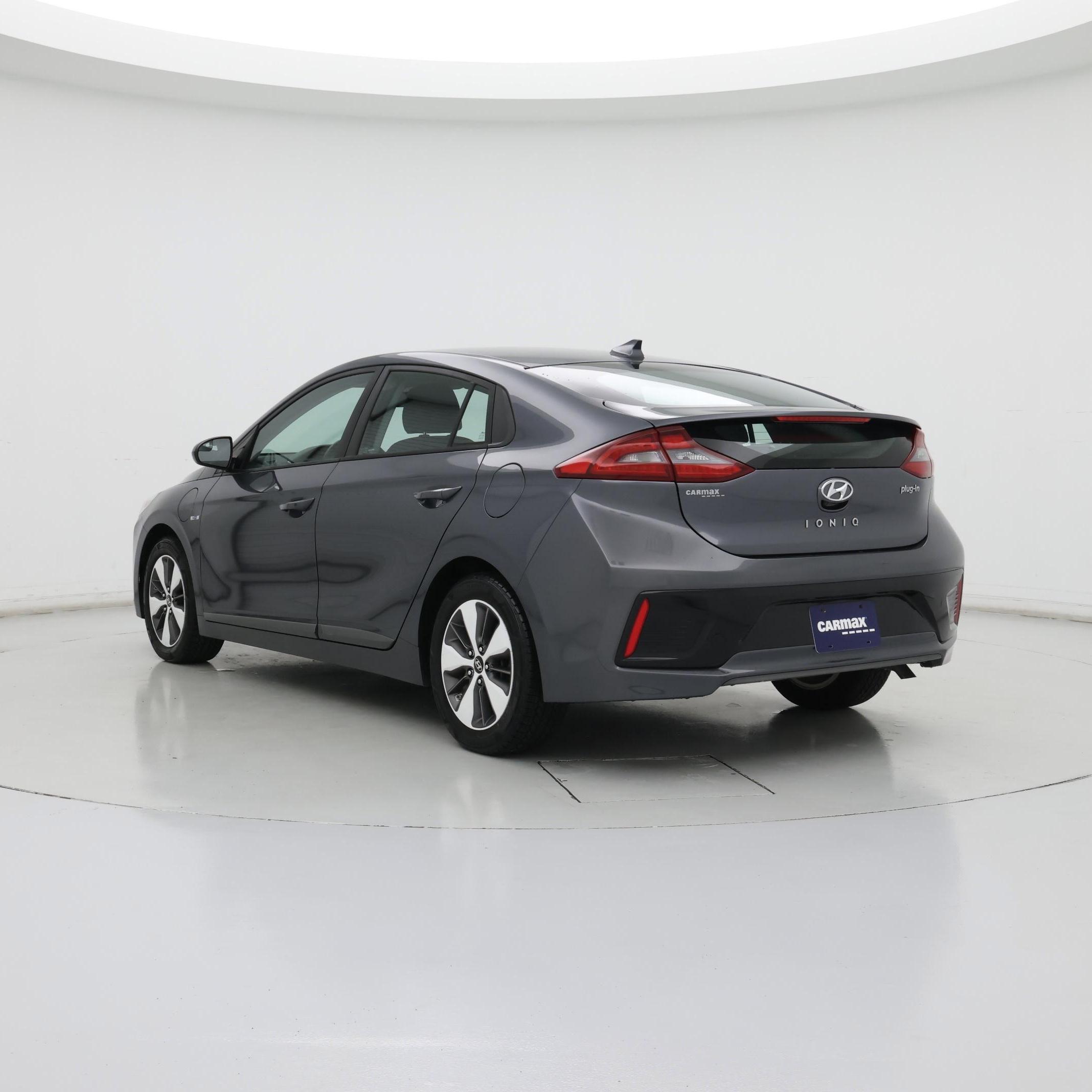 Thumbnail: 2019 Hyundai Ioniq - 2
