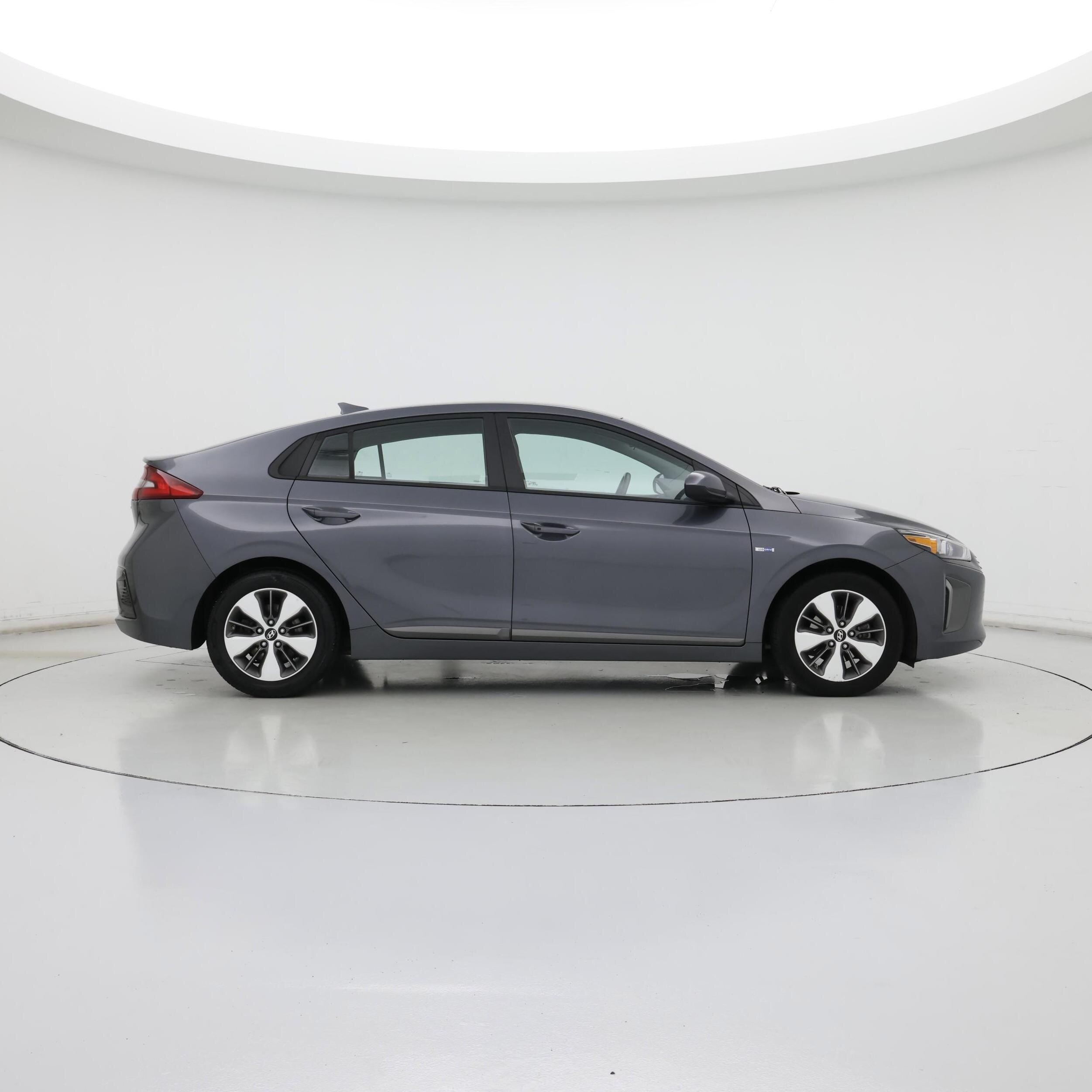 Thumbnail: 2019 Hyundai Ioniq - 7