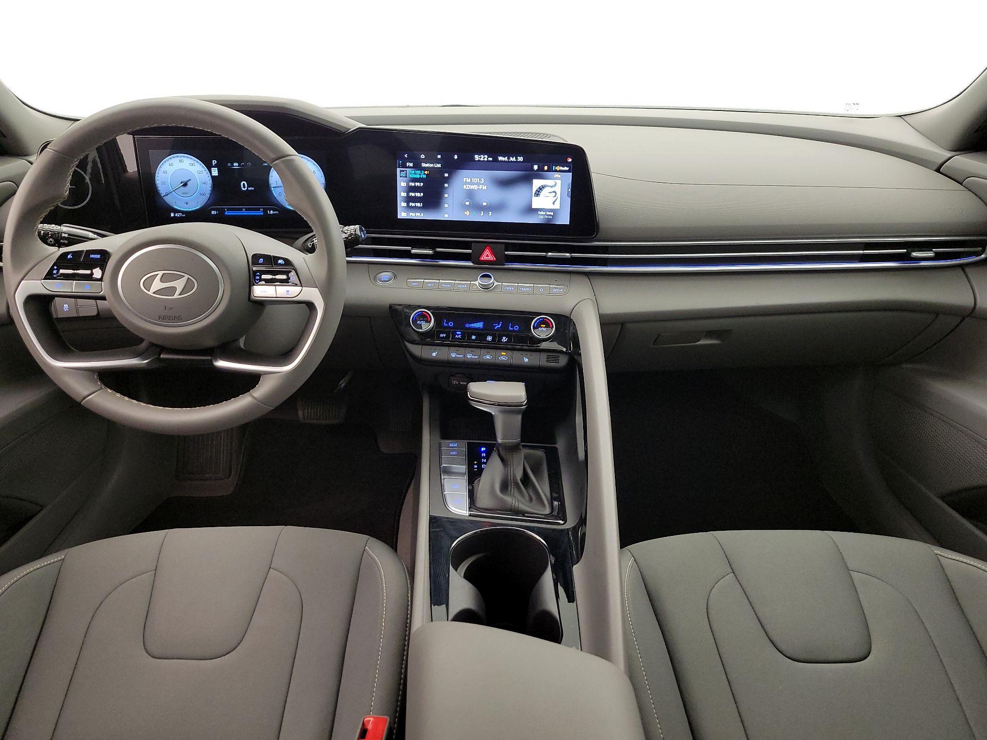 Thumbnail: 2024 Hyundai Elantra - 9