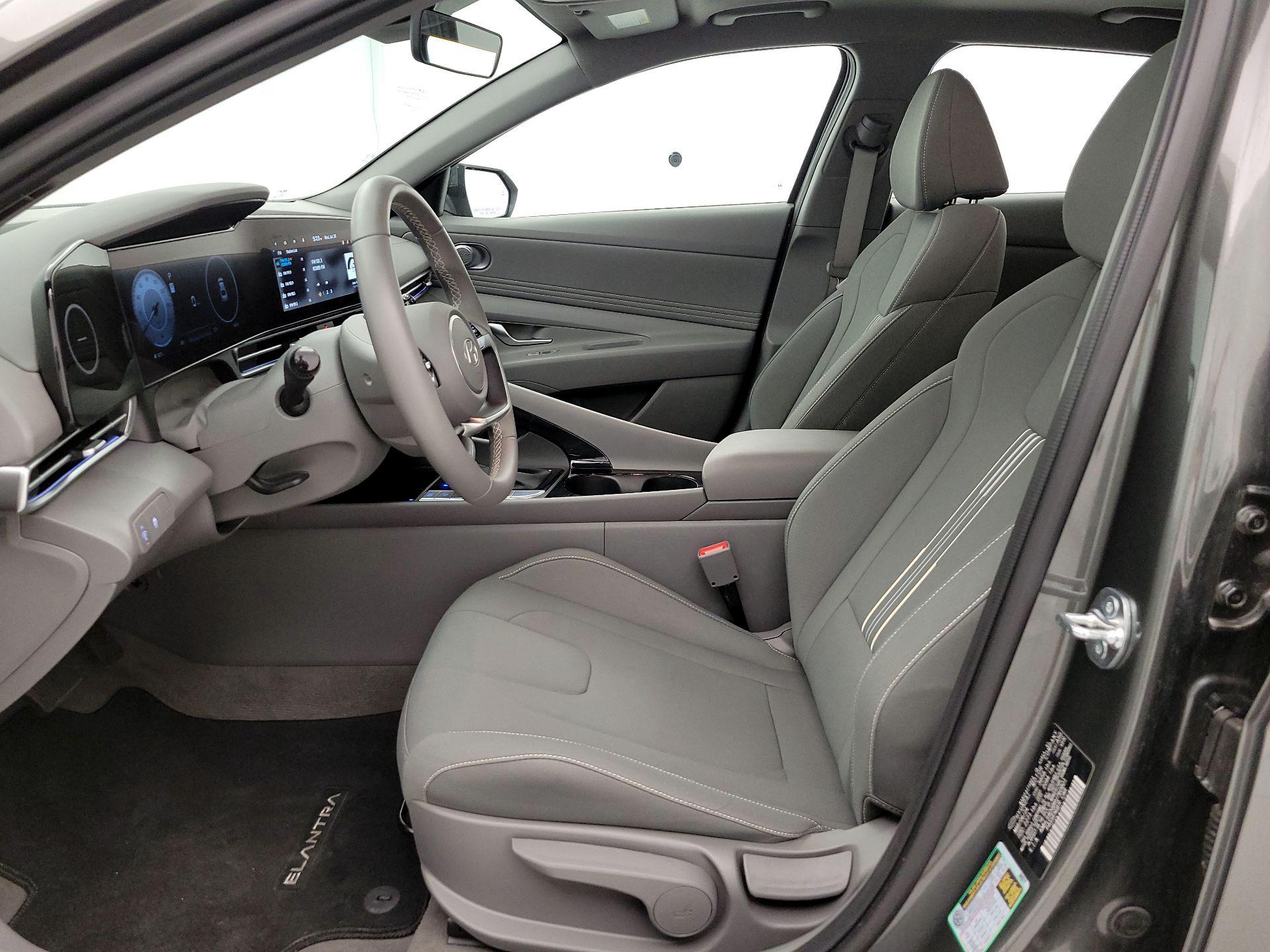 Thumbnail: 2024 Hyundai Elantra - 11