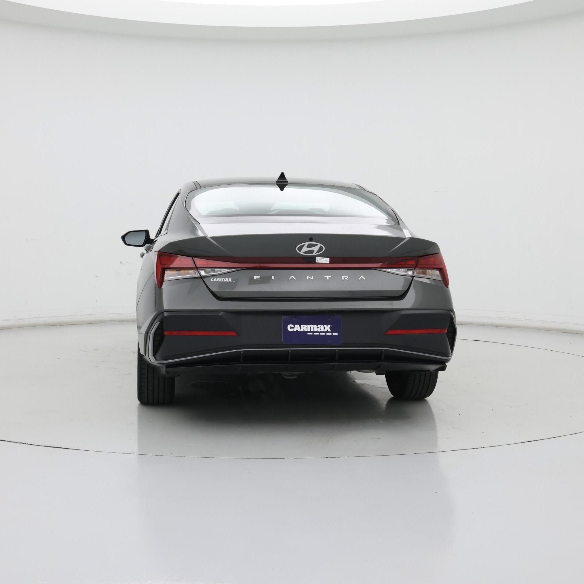 Thumbnail: 2024 Hyundai Elantra - 6