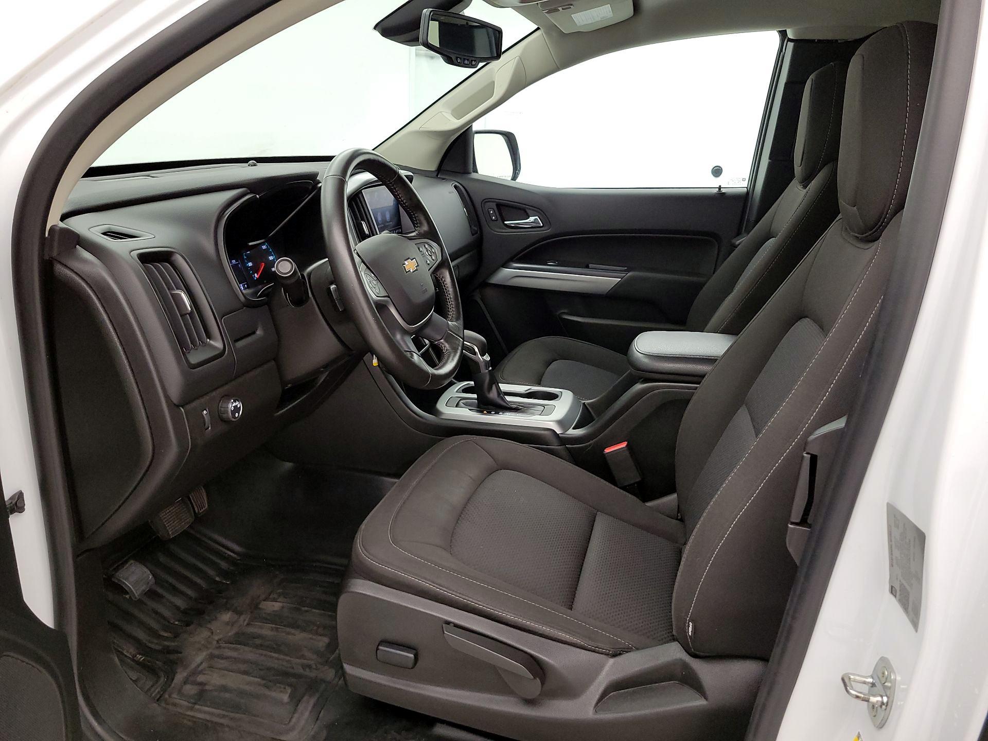 Thumbnail: 2022 Chevrolet Colorado - 11