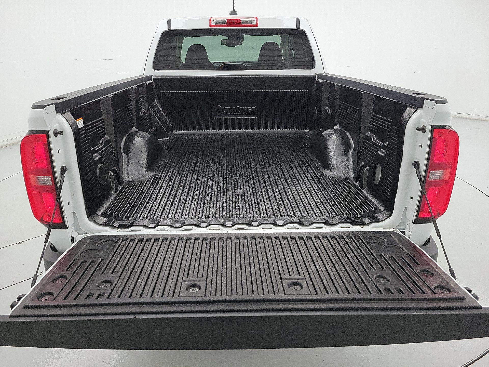 Thumbnail: 2022 Chevrolet Colorado - 20